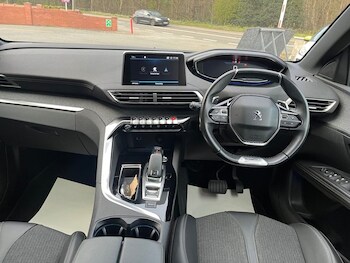 Used Peugeot 5008 2020 for sale - 78422475: Photo