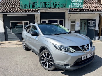 Used Nissan Qashqai 2016 for sale - 78748974: Photo
