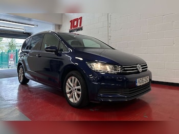 Used Volkswagen Touran 2016 for sale - 78201084: Photo