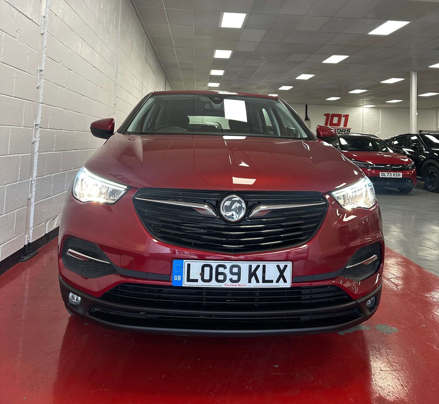 Used Vauxhall Grandland X 2019 for sale - 78106719: Photo 2