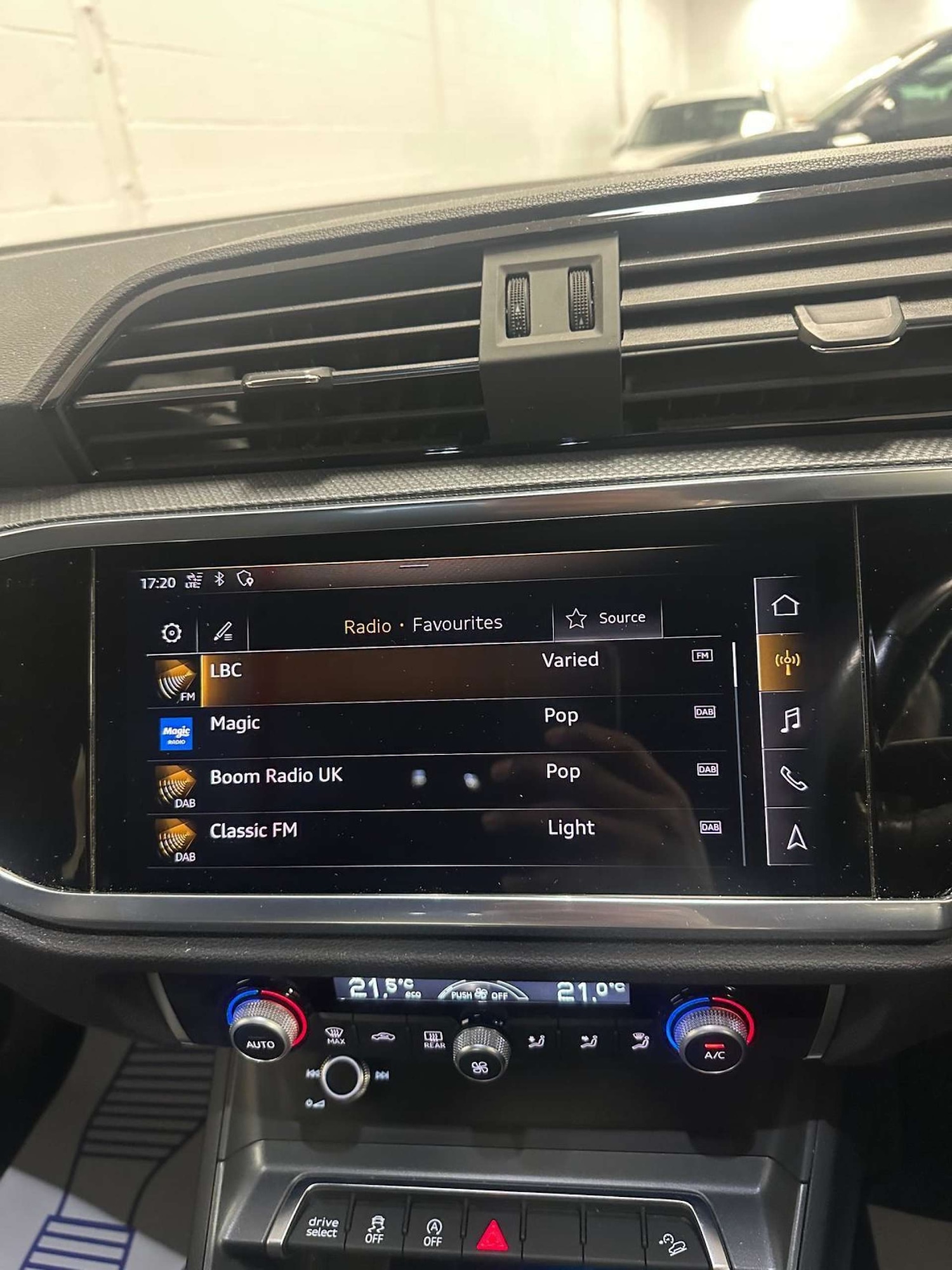 Used Audi Q3 2020 for sale - 78106656: Photo 25