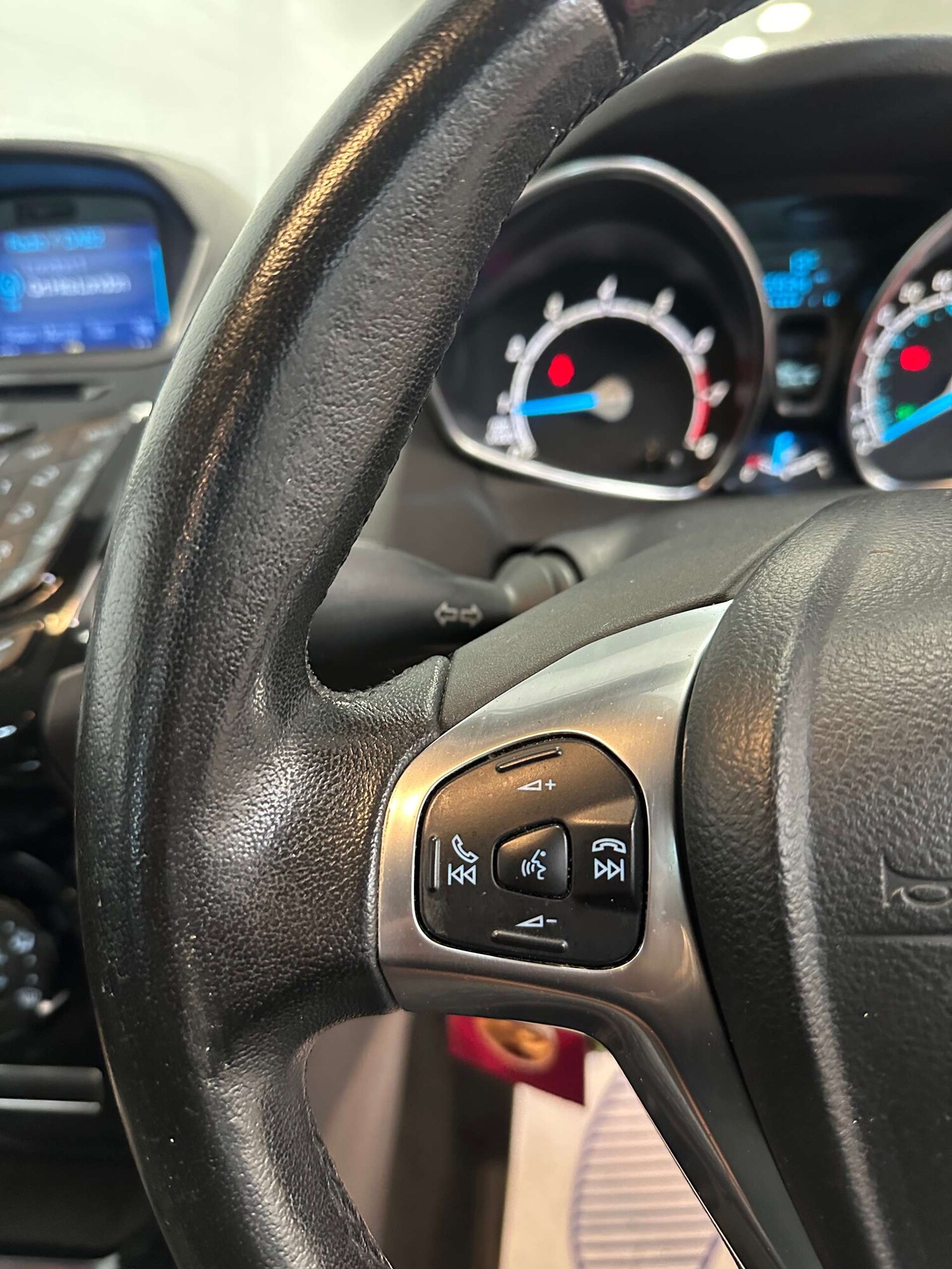 Used Ford Fiesta 2016 for sale - 78106751: Photo 24