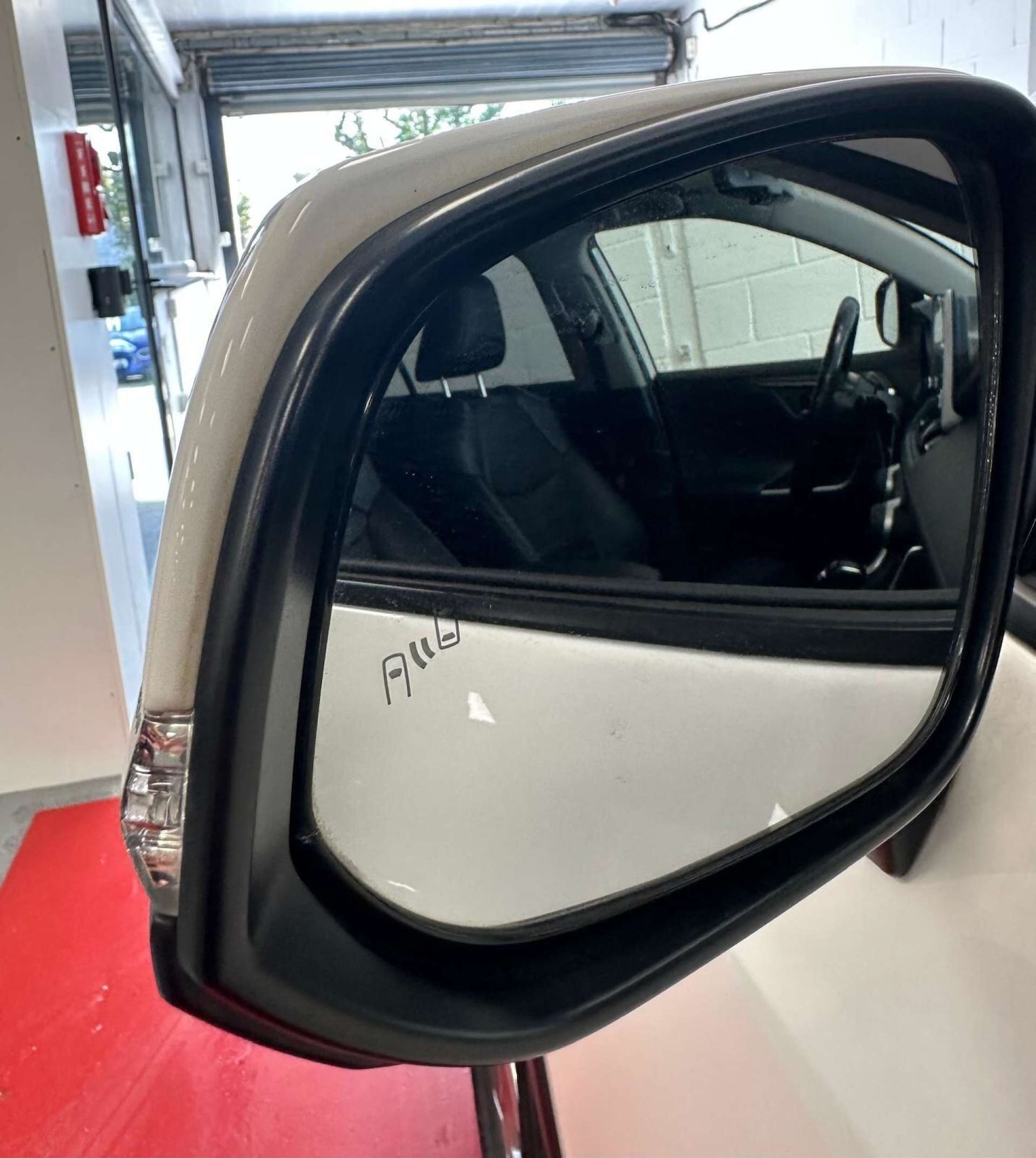 Used Toyota RAV4 2020 for sale - 78106790: Photo 16