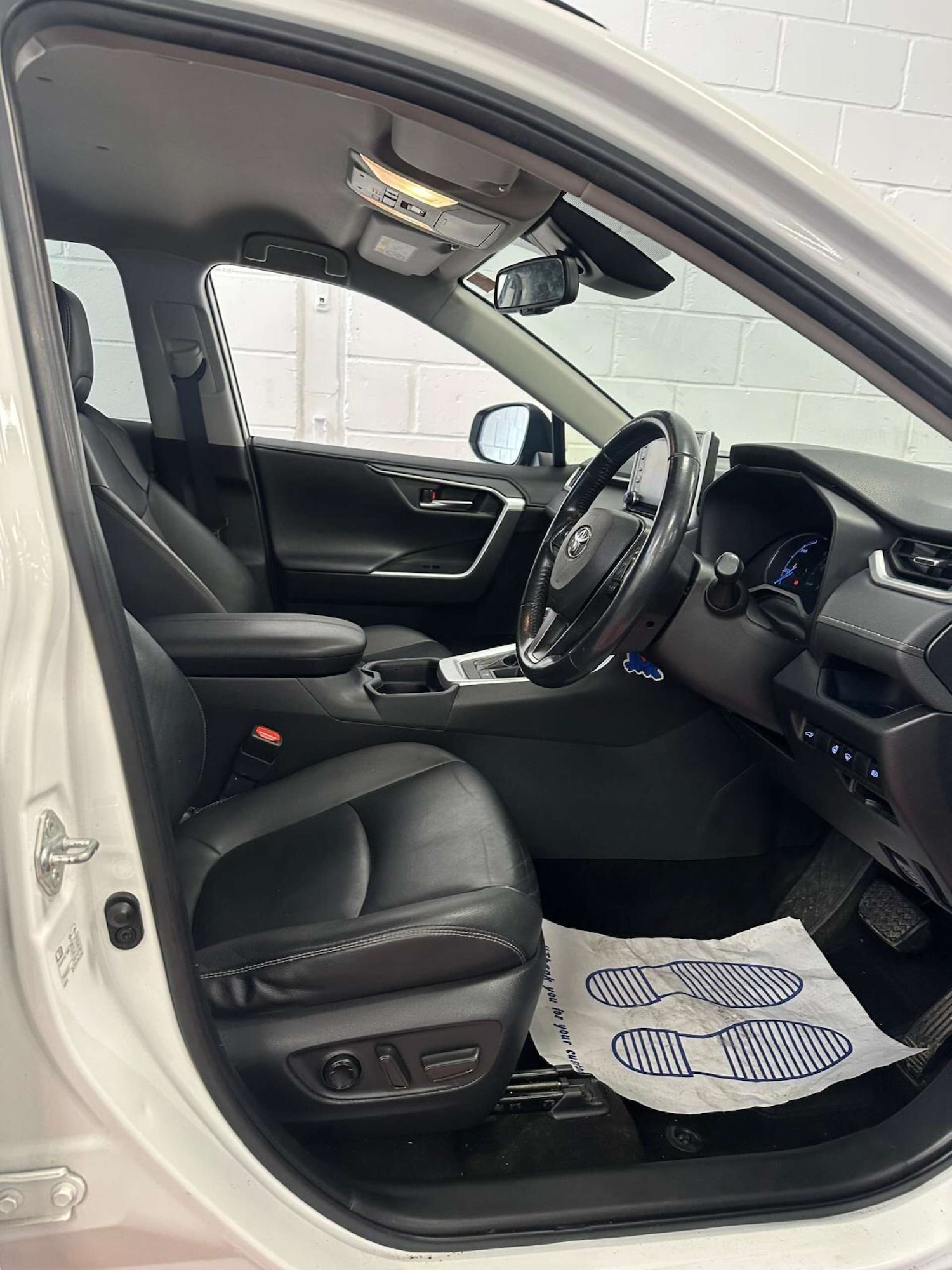 Used Toyota RAV4 2020 for sale - 78106790: Photo 17