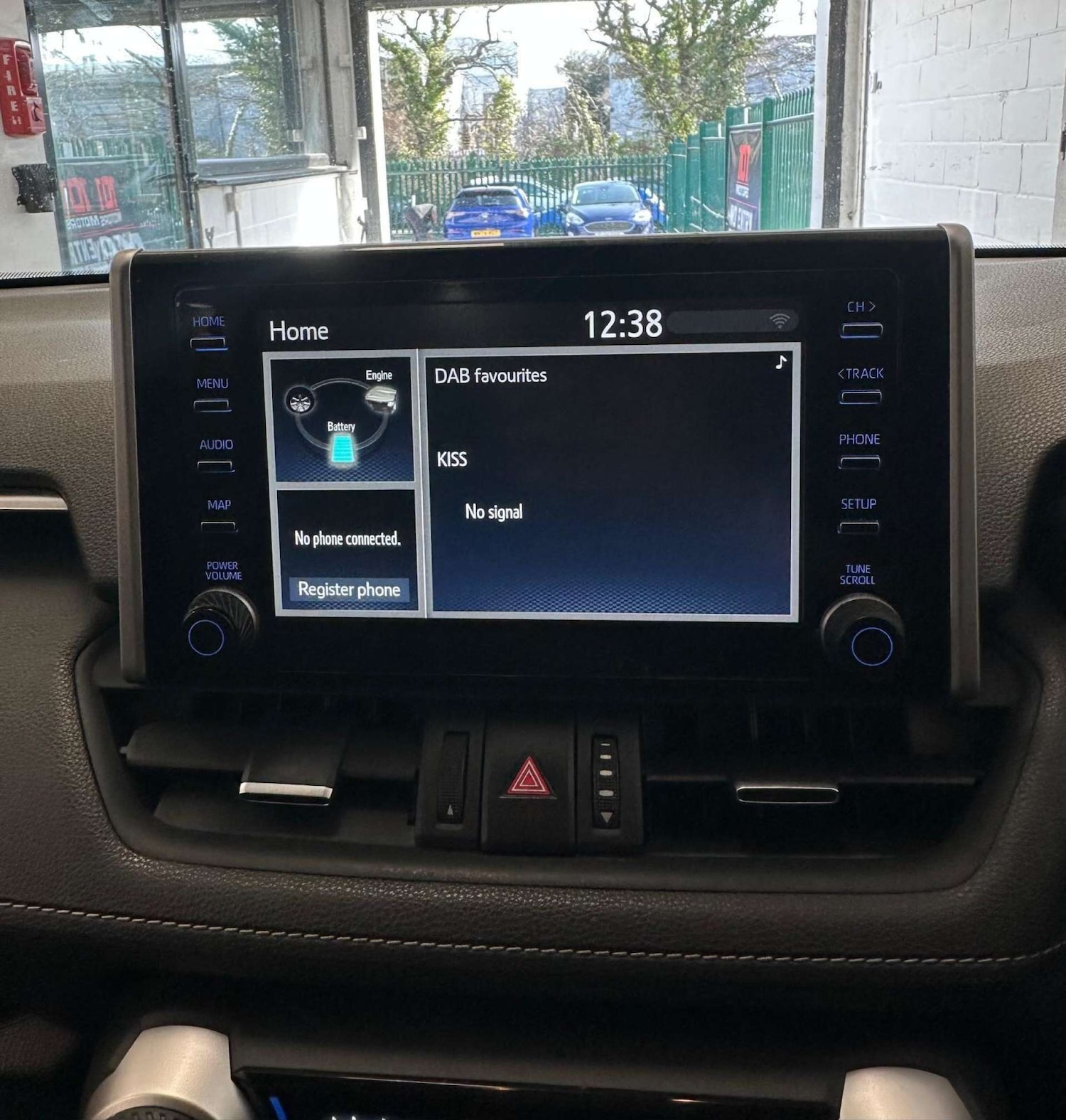 Used Toyota RAV4 2020 for sale - 78106790: Photo 25