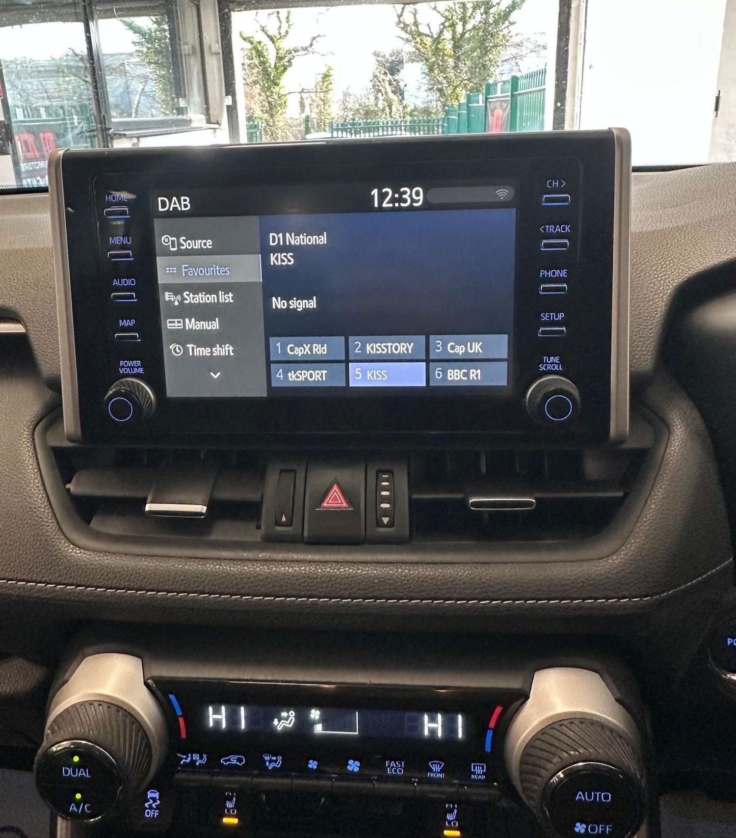 Used Toyota RAV4 2020 for sale - 78106790: Photo 28