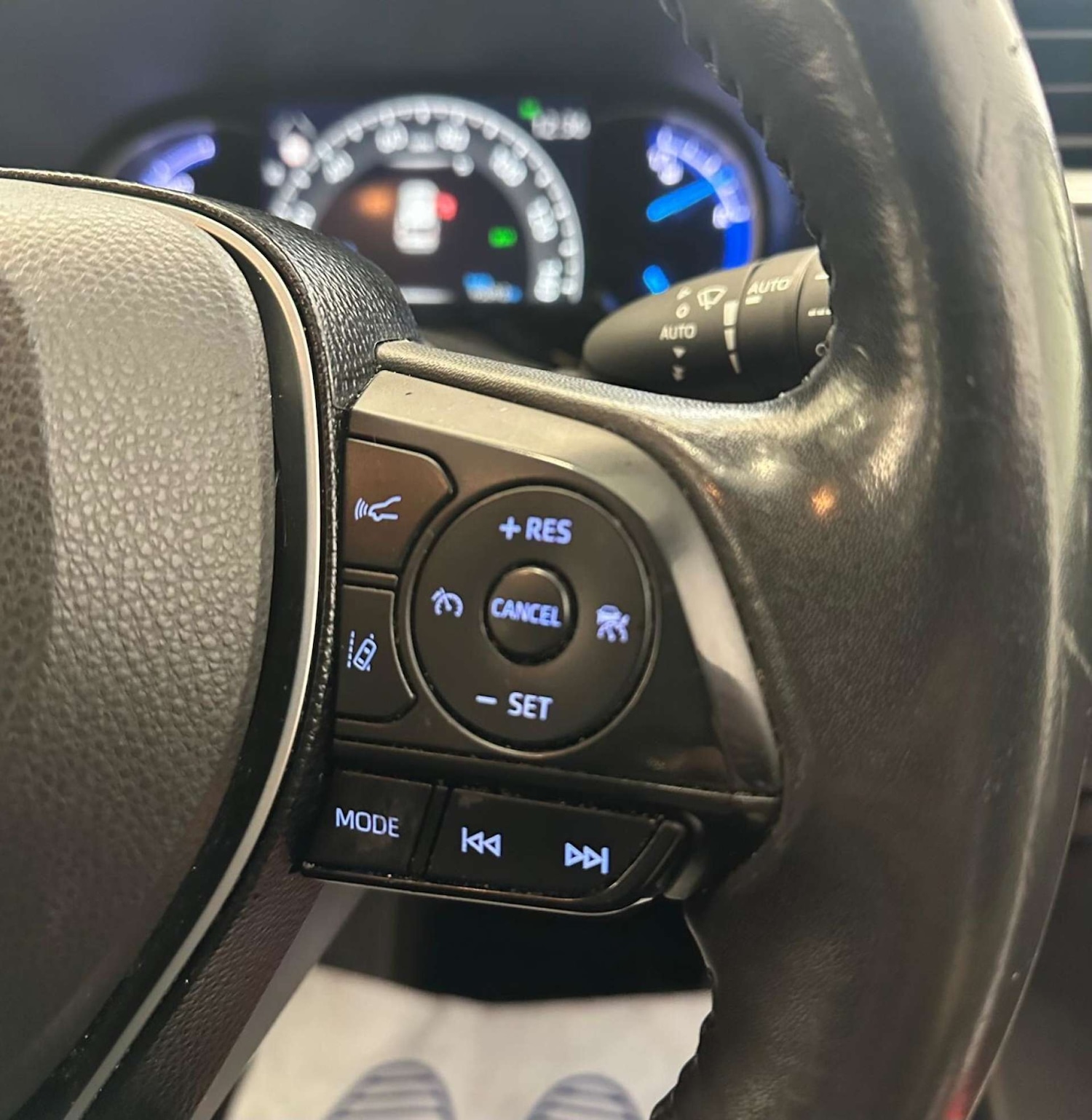 Used Toyota RAV4 2020 for sale - 78106790: Photo 32