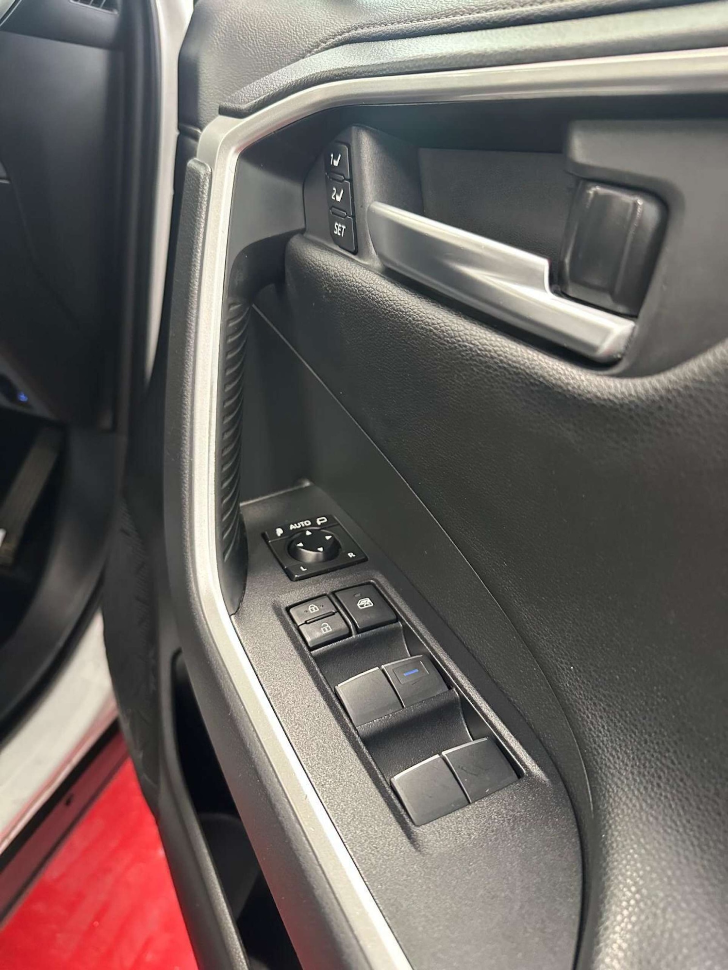 Used Toyota RAV4 2020 for sale - 78106790: Photo 34