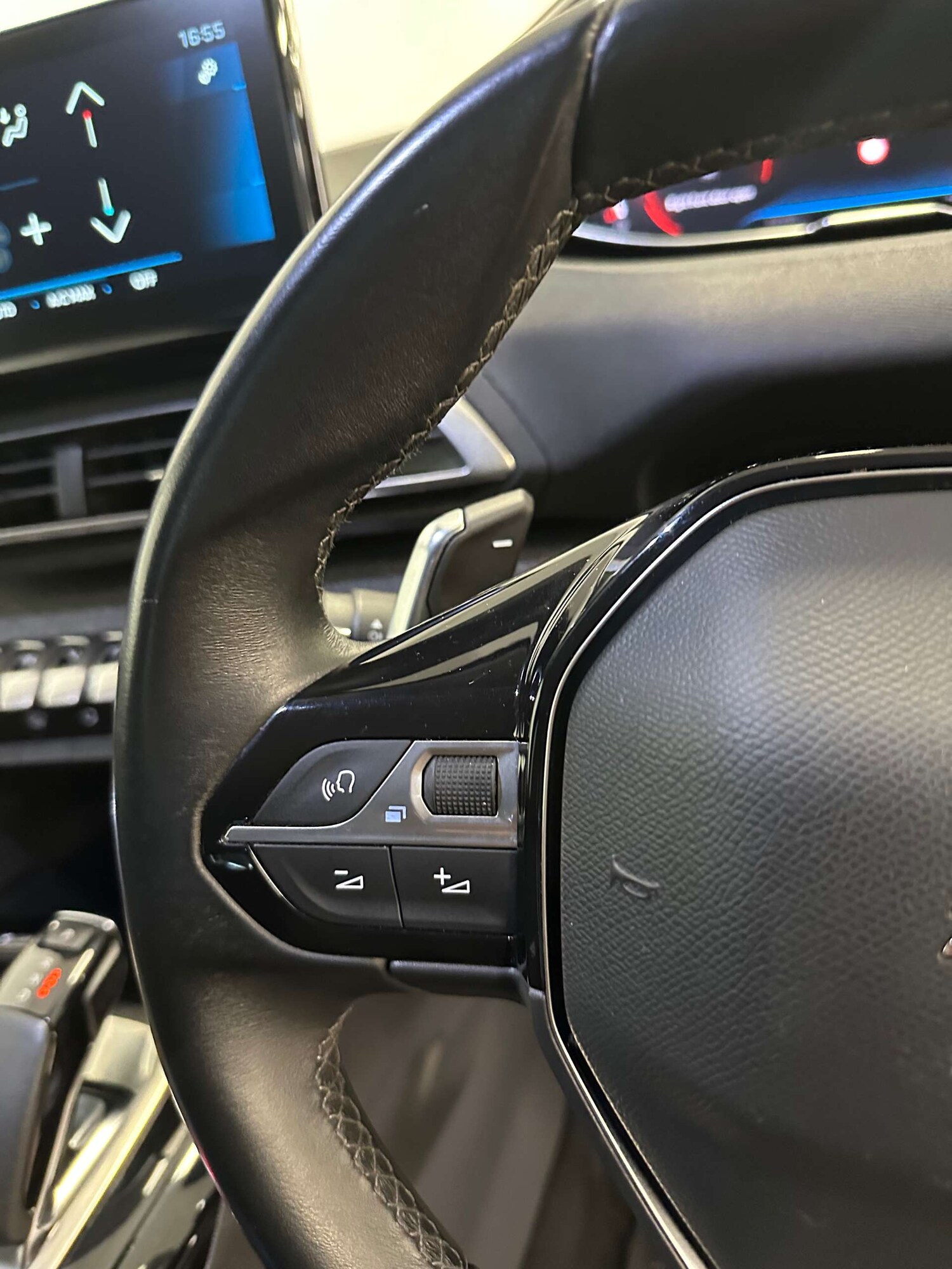 Used Peugeot 3008 2021 for sale - 78106733: Photo 30