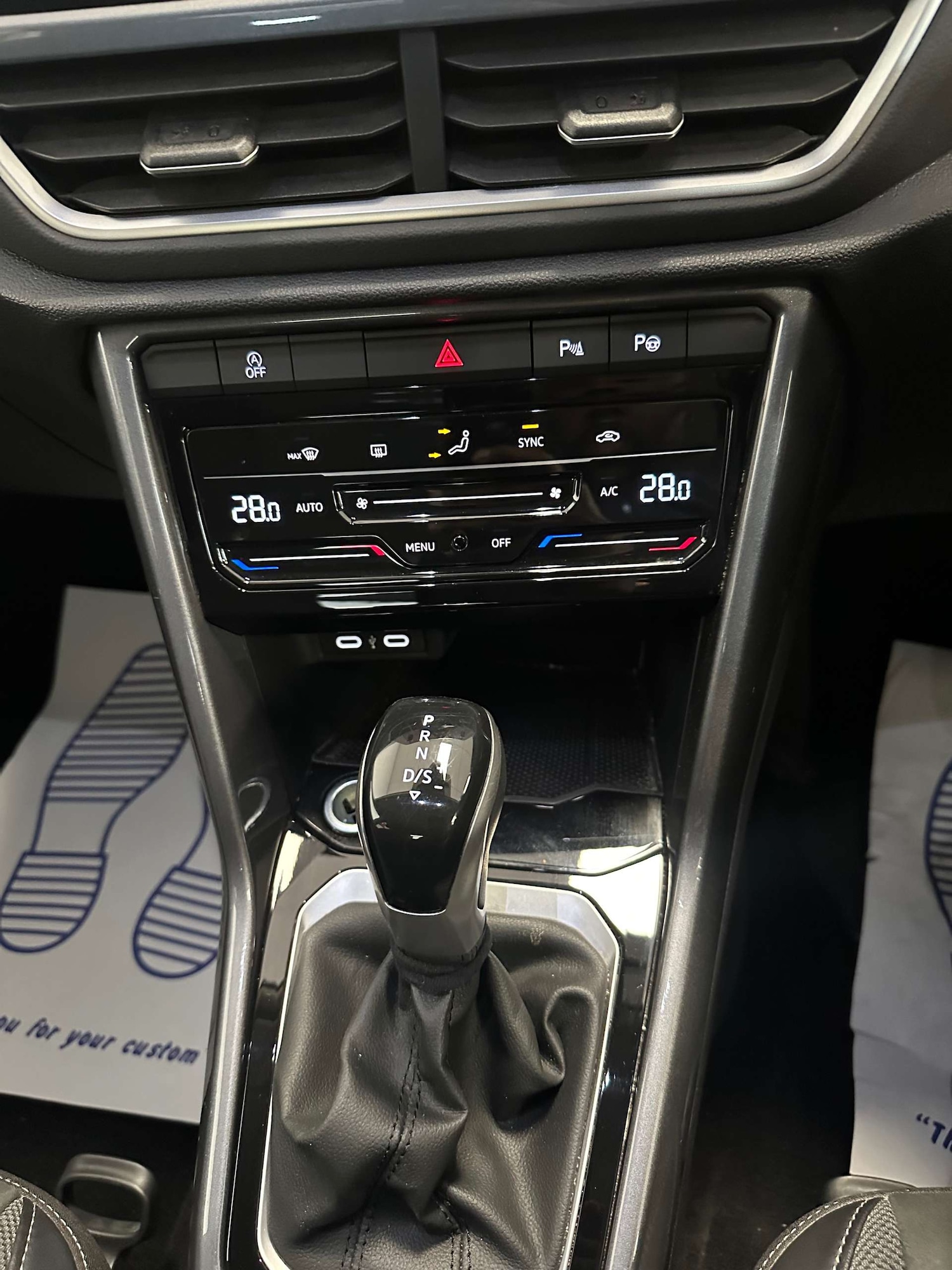 Used Volkswagen T-Roc 2024 for sale - 78106729: Photo 28