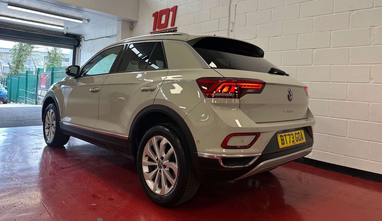 Used Volkswagen T-Roc 2024 for sale - 78106729: Photo 5