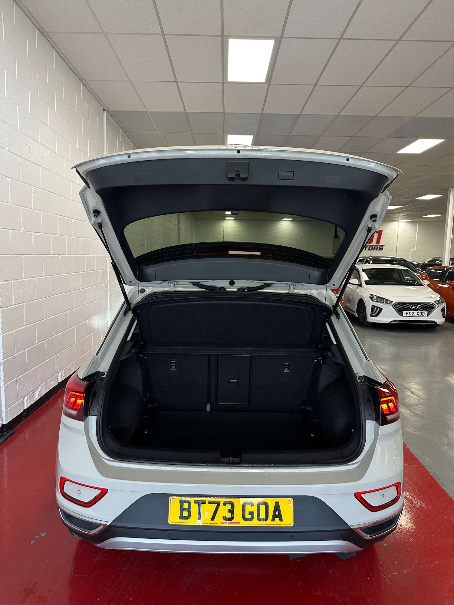 Used Volkswagen T-Roc 2024 for sale - 78106729: Photo 8