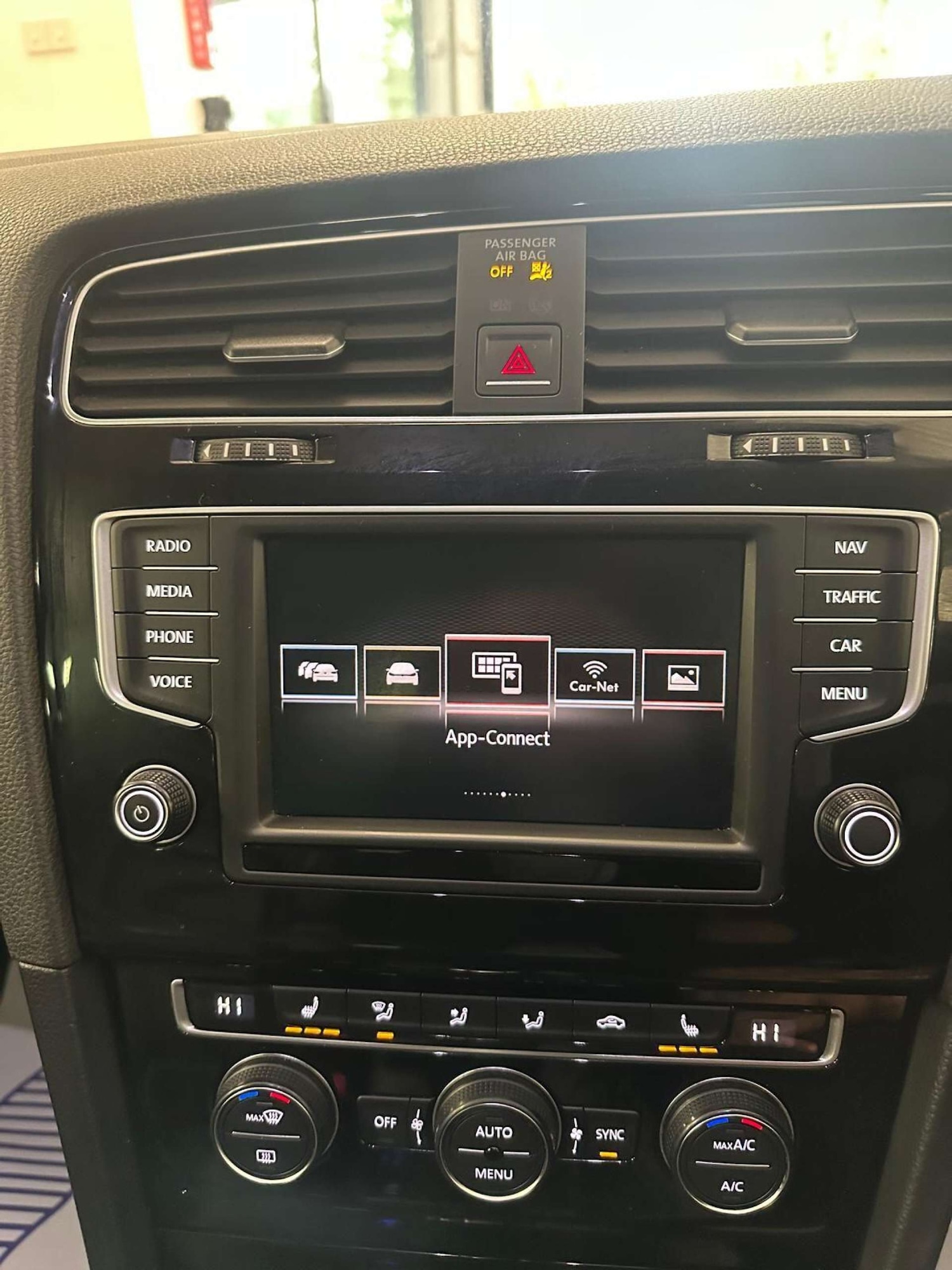 Used Volkswagen Golf 2016 for sale - 78106770: Photo 25