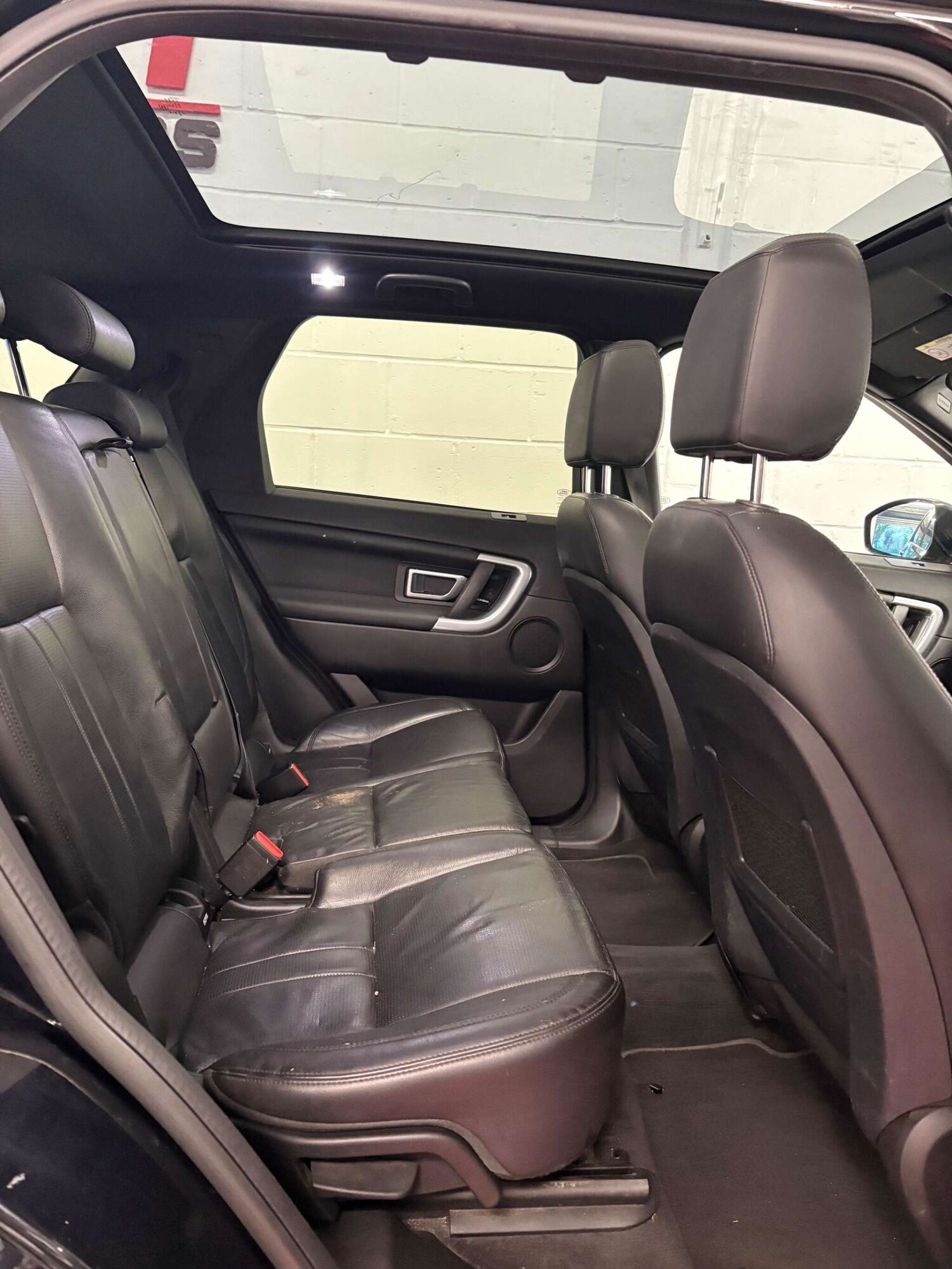 Used Land Rover Discovery Sport 2018 for sale - 78106785: Photo 14