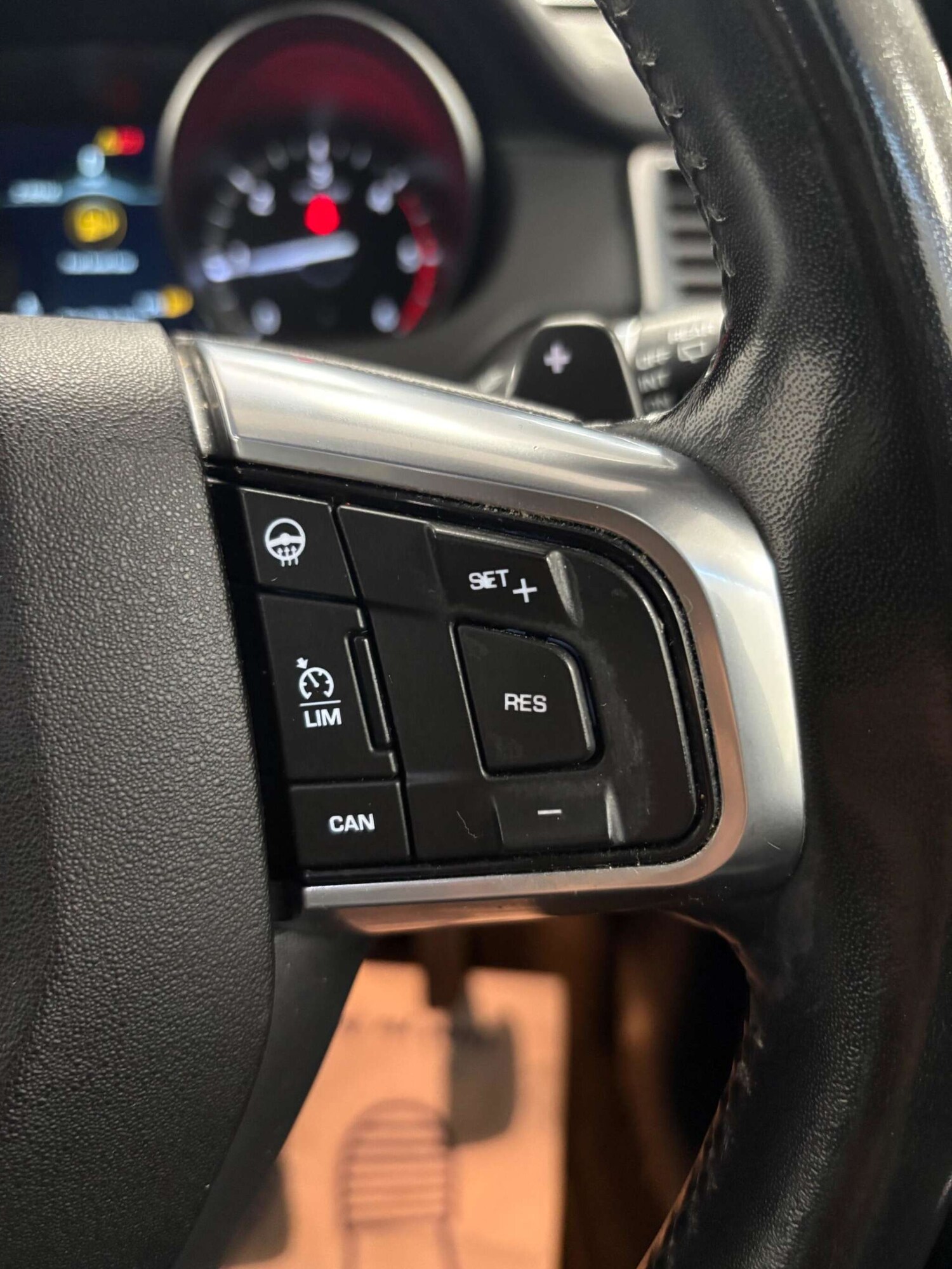 Used Land Rover Discovery Sport 2018 for sale - 78106785: Photo 26