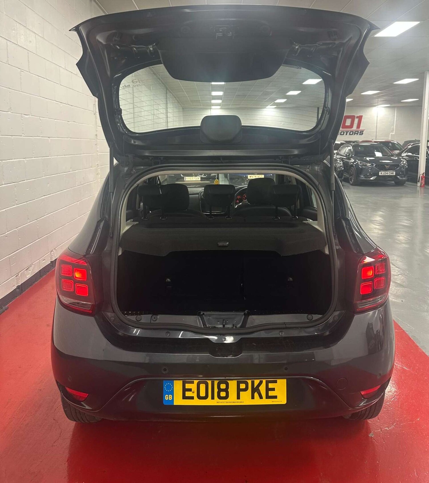 Used Dacia Sandero 2018 for sale - 78106732: Photo 8