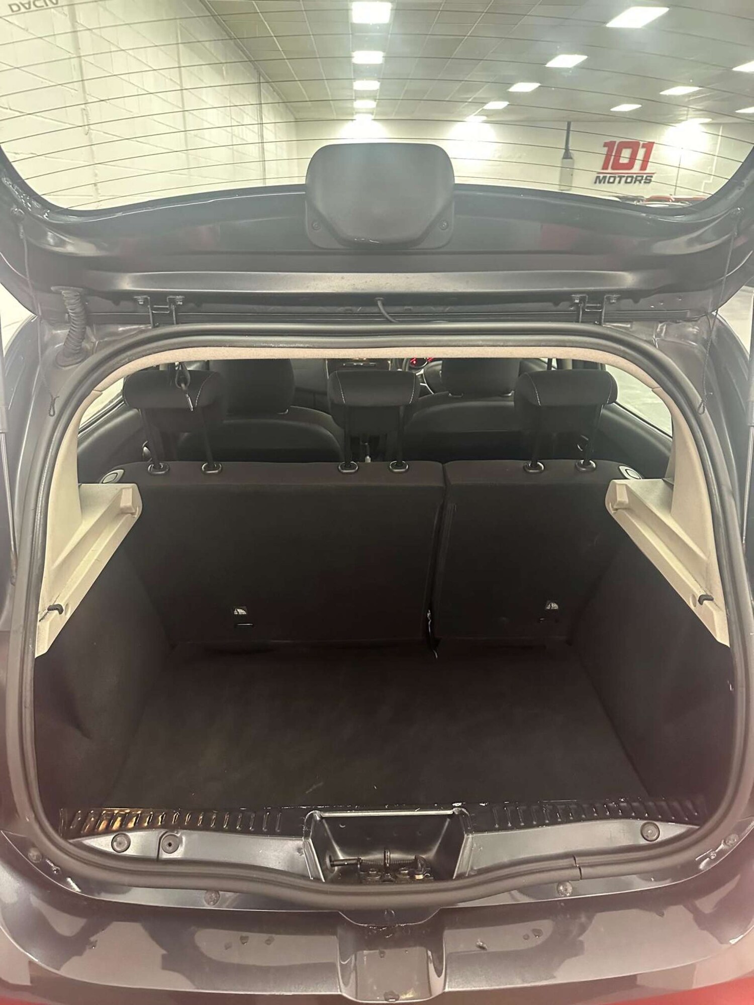 Used Dacia Sandero 2018 for sale - 78106732: Photo 9