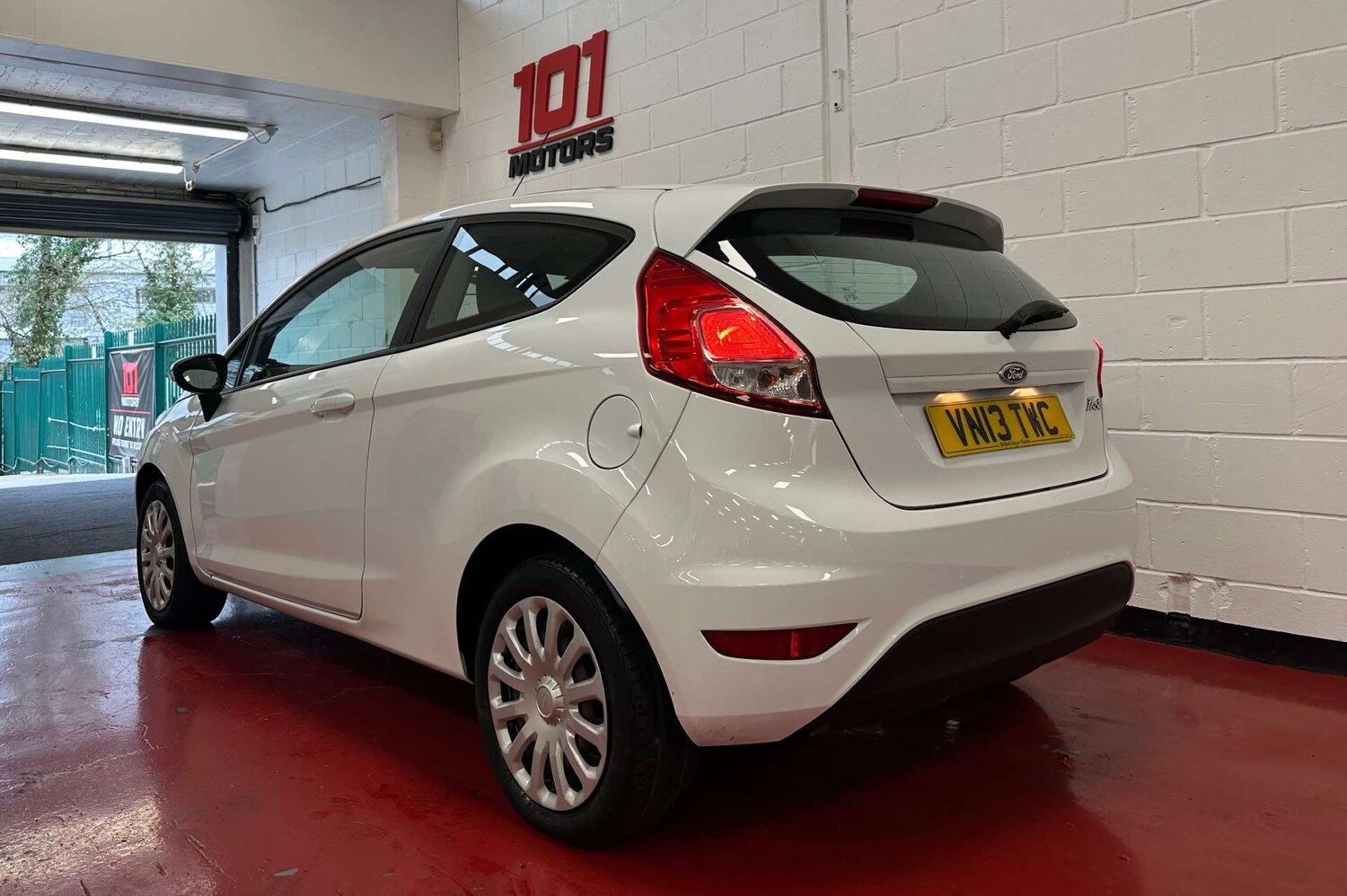 Used Ford Fiesta 2013 for sale - 78124717: Photo 6