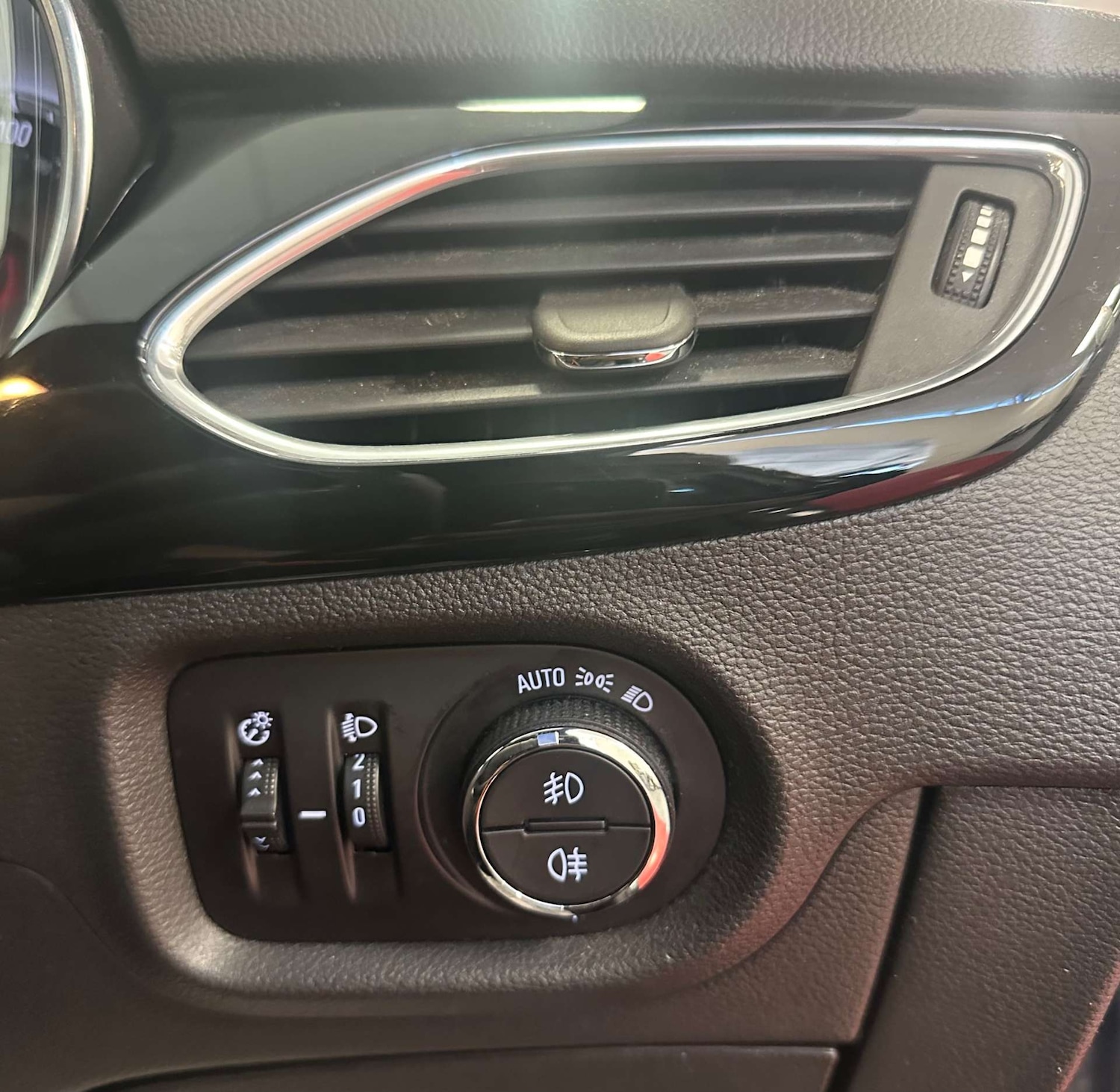 Used Vauxhall Astra 2016 for sale - 78155676: Photo 22