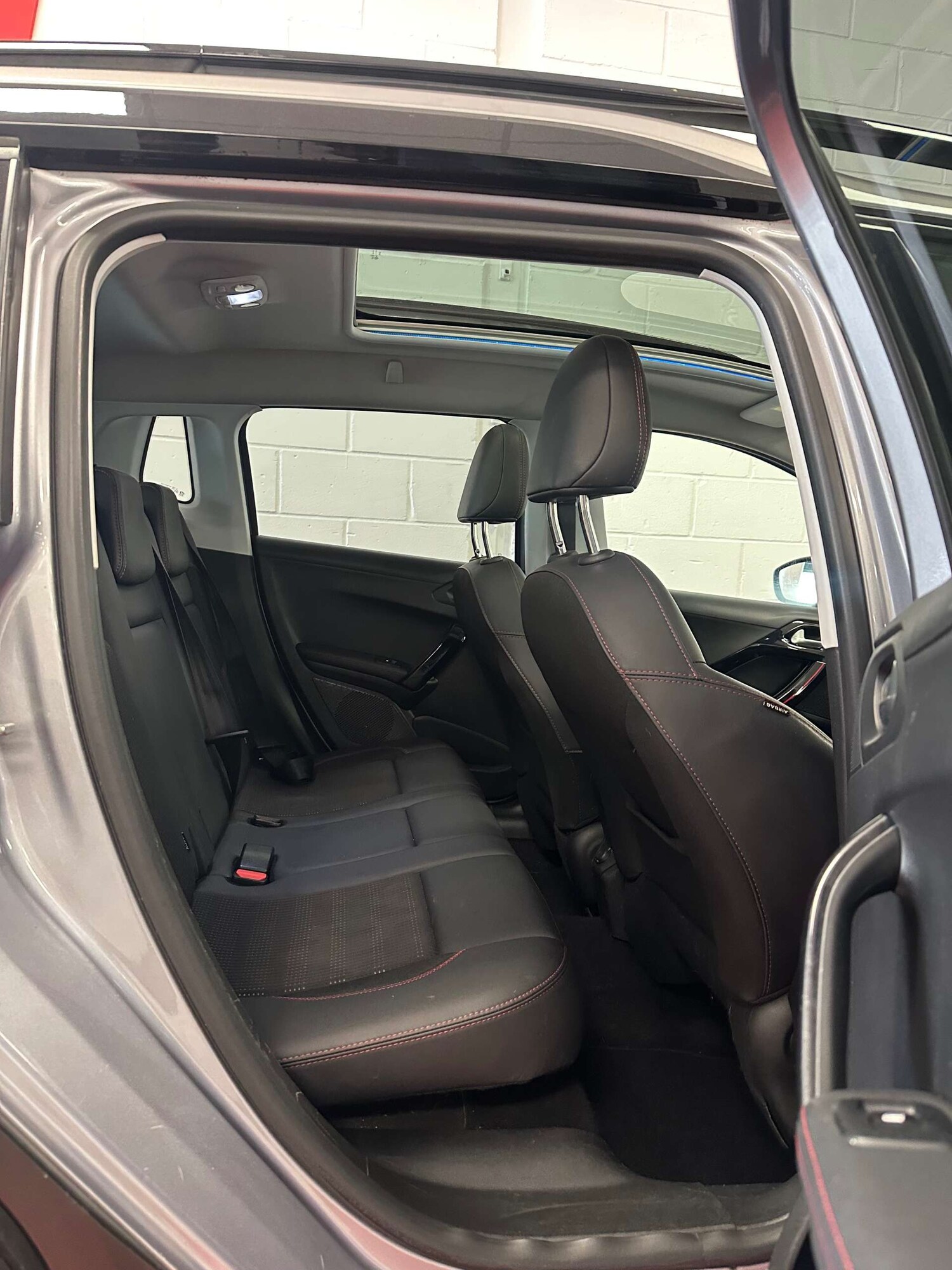 Used Peugeot 2008 2018 for sale - 78106742: Photo 17