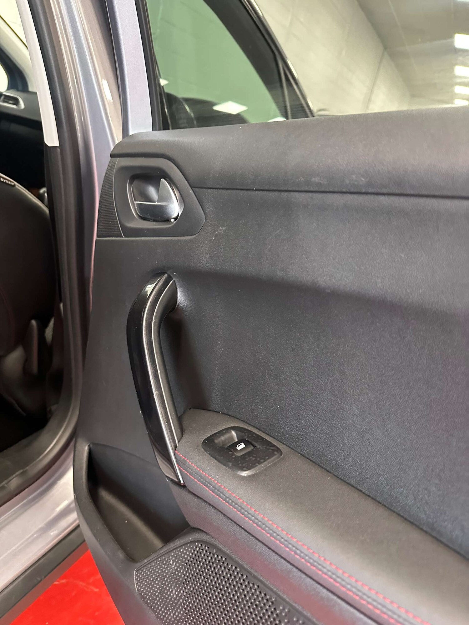 Used Peugeot 2008 2018 for sale - 78106742: Photo 34