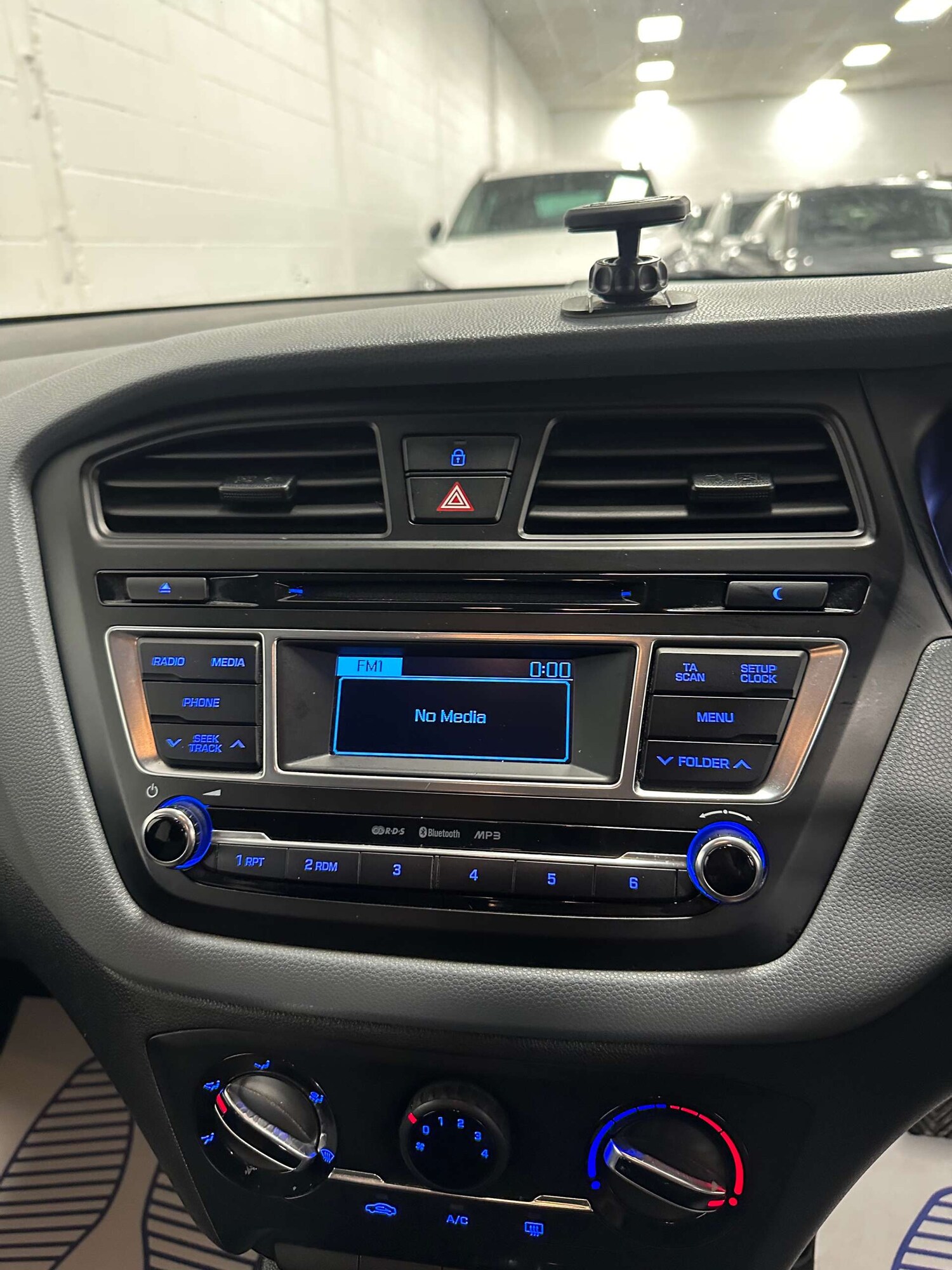 Used Hyundai i20 2015 for sale - 78106726: Photo 15