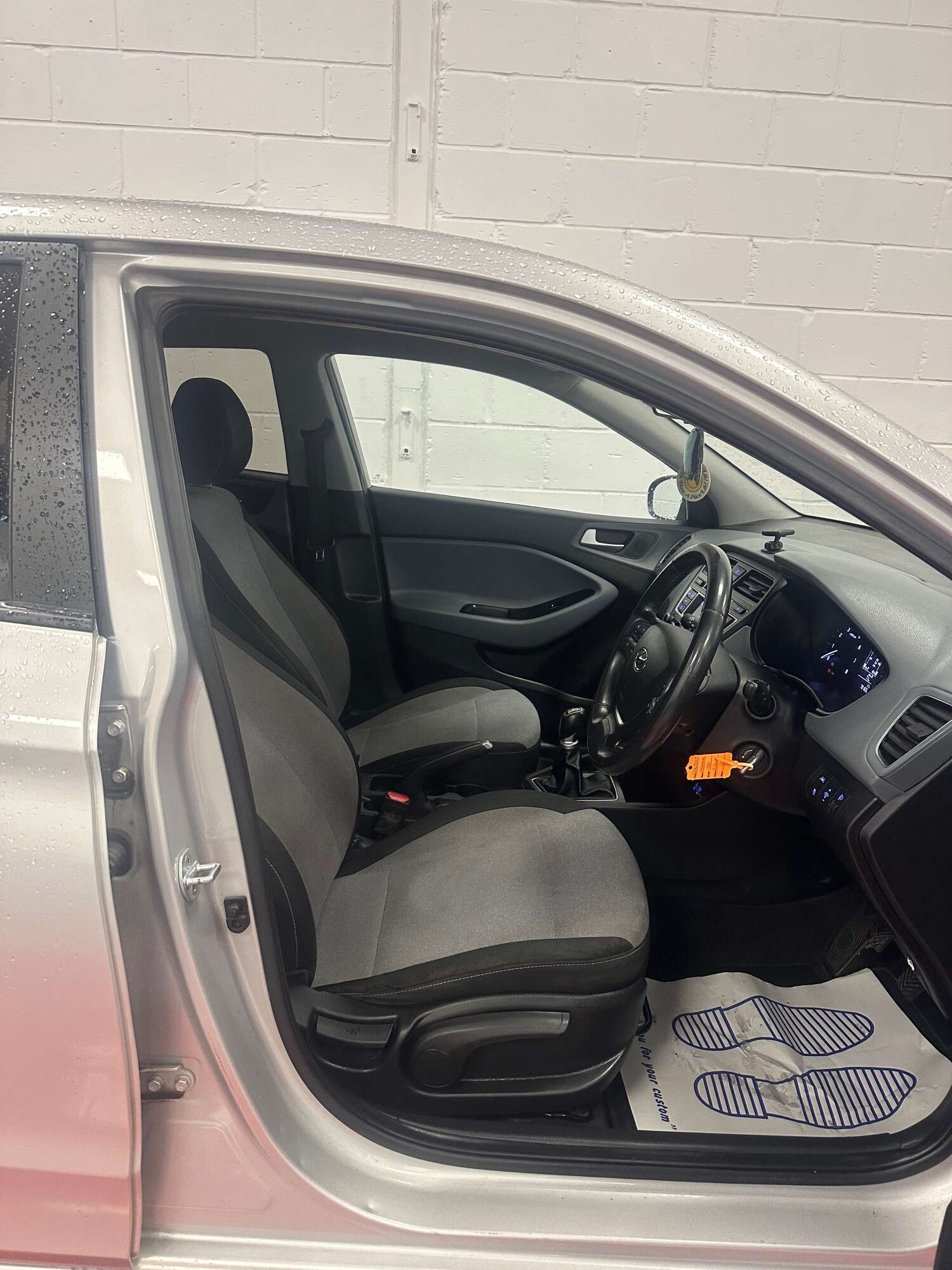 Used Hyundai i20 2015 for sale - 78106726: Photo 9