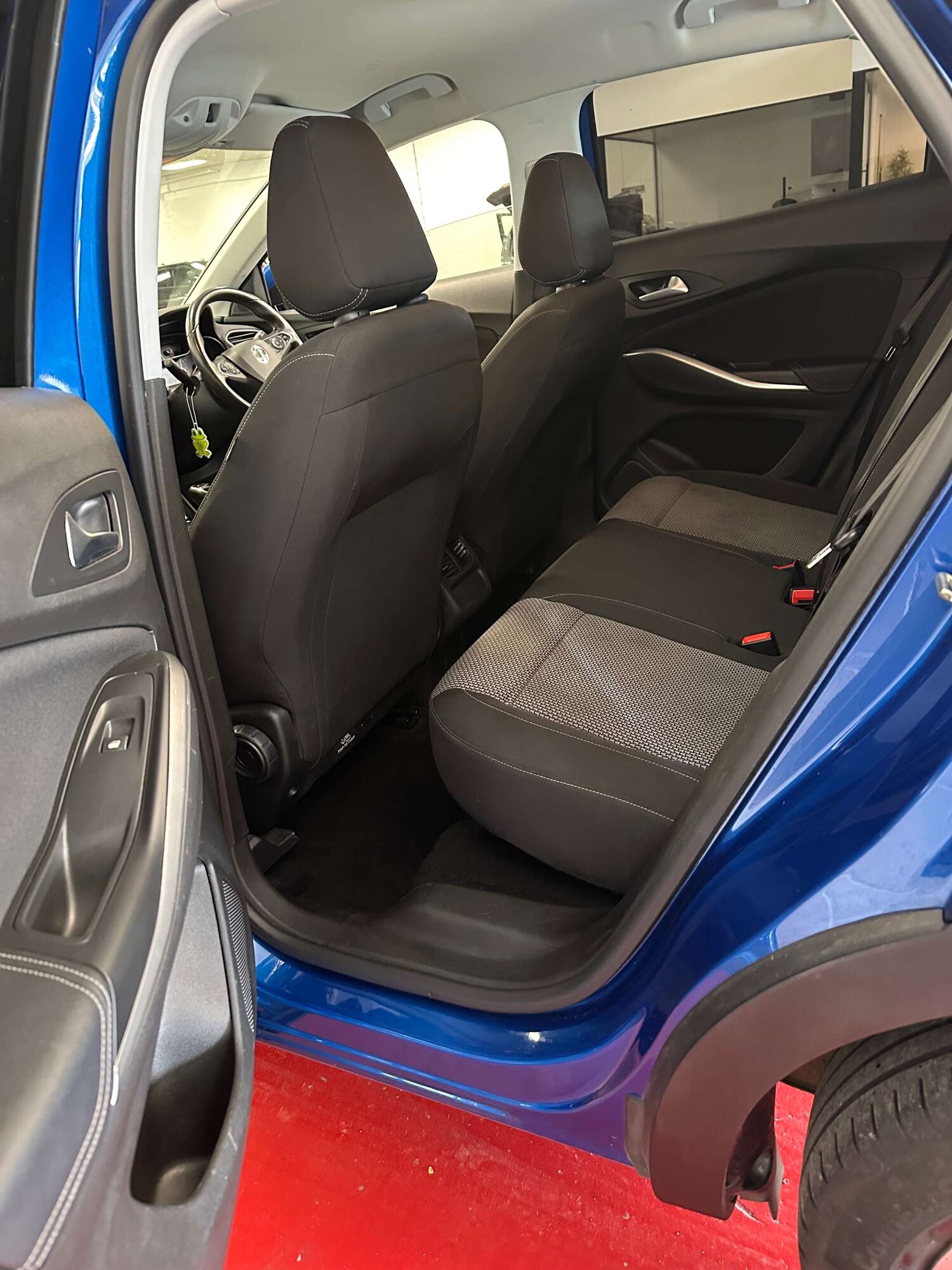 Used Vauxhall Grandland X 2018 for sale - 78106644: Photo 14