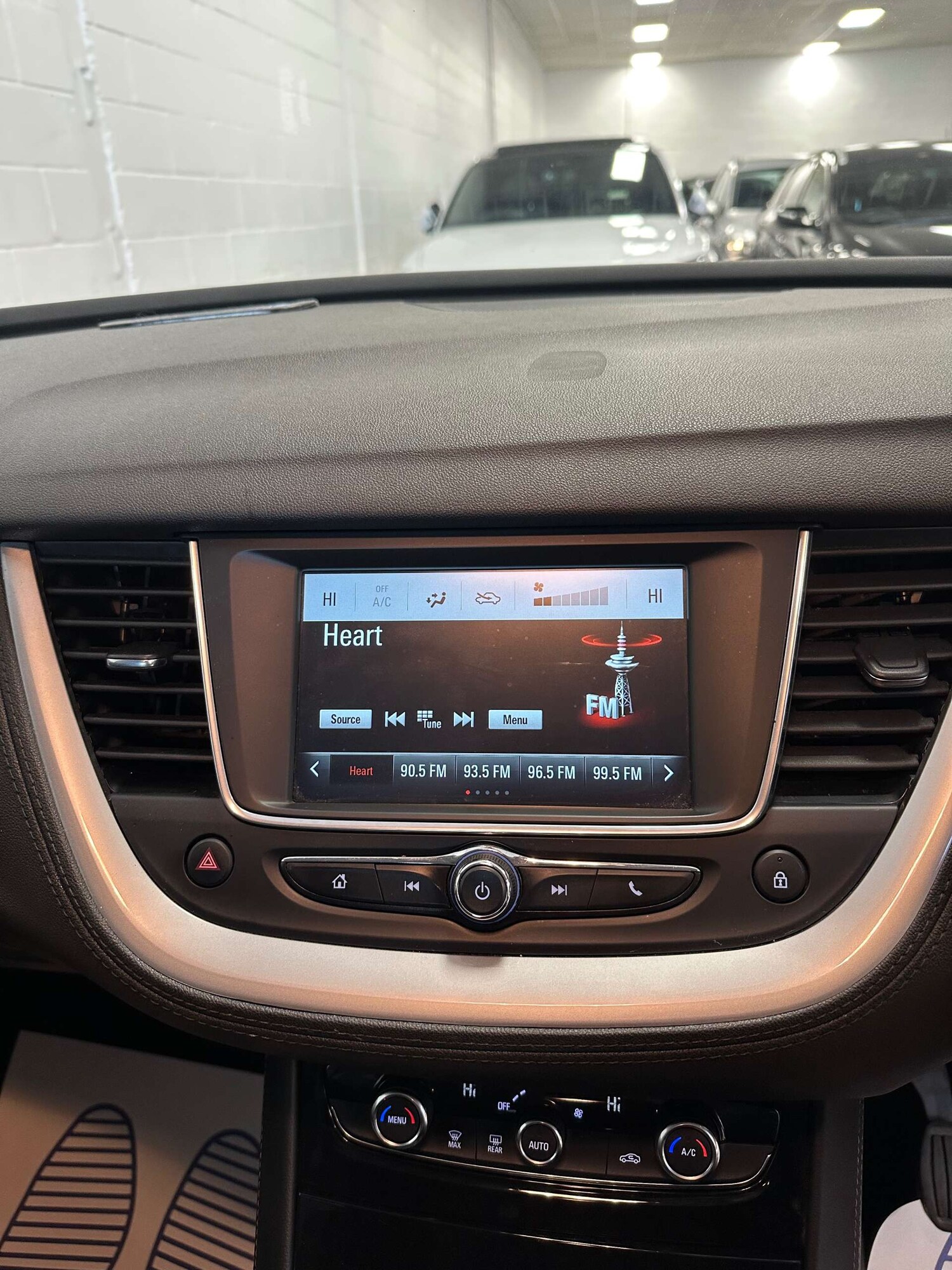 Used Vauxhall Grandland X 2018 for sale - 78106644: Photo 24