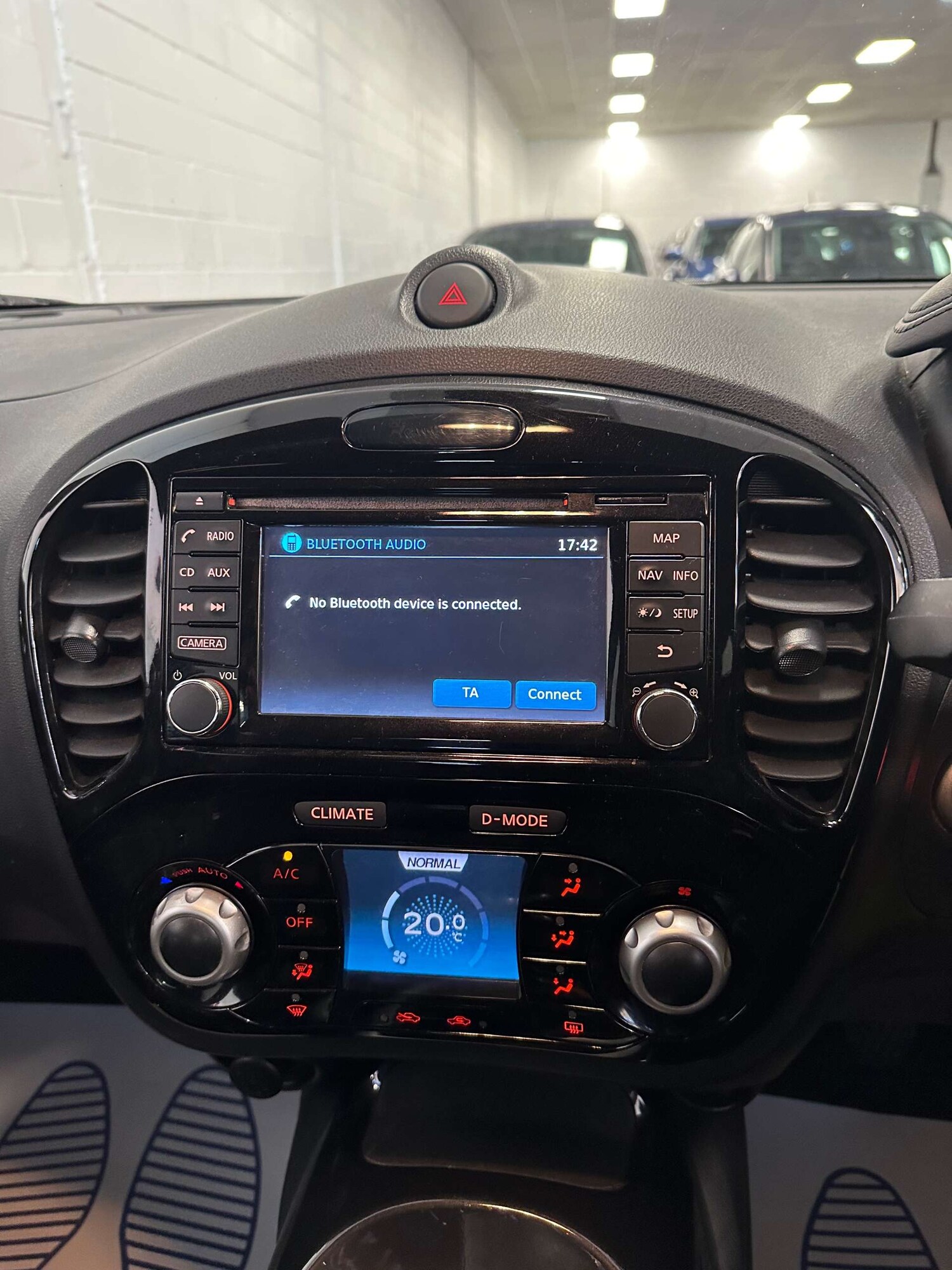 Used Nissan Juke 2016 for sale - 78112460: Photo 22