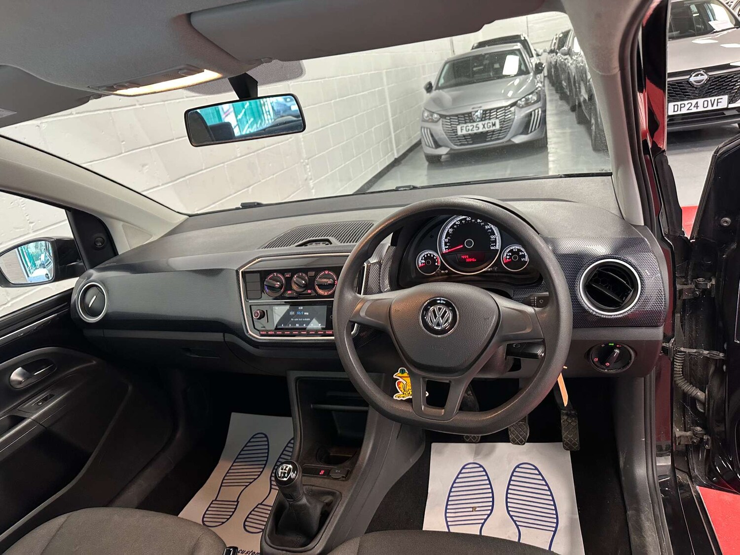 Used Volkswagen up! 2017 for sale - 78106736: Photo 12