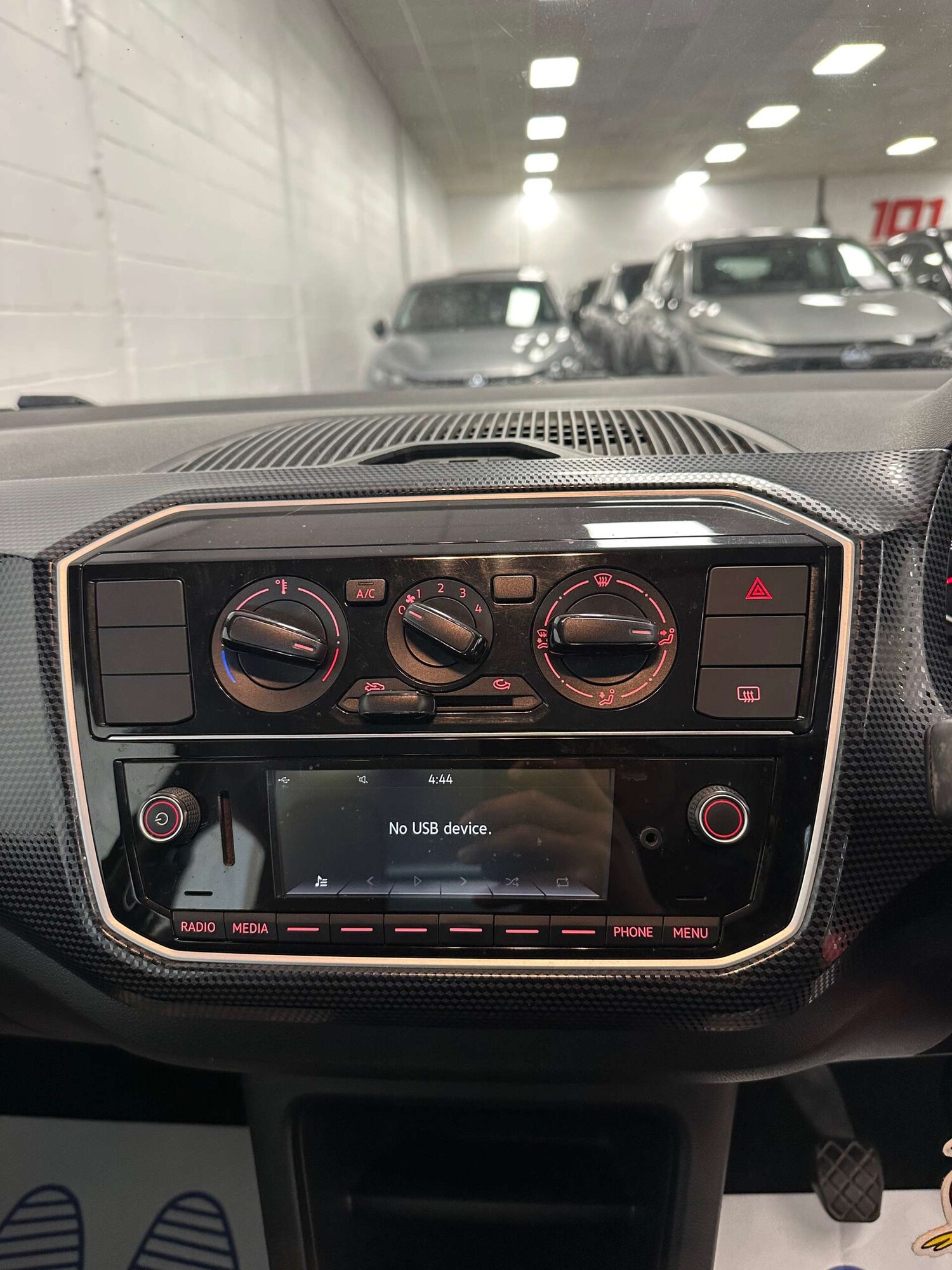 Used Volkswagen up! 2017 for sale - 78106736: Photo 18