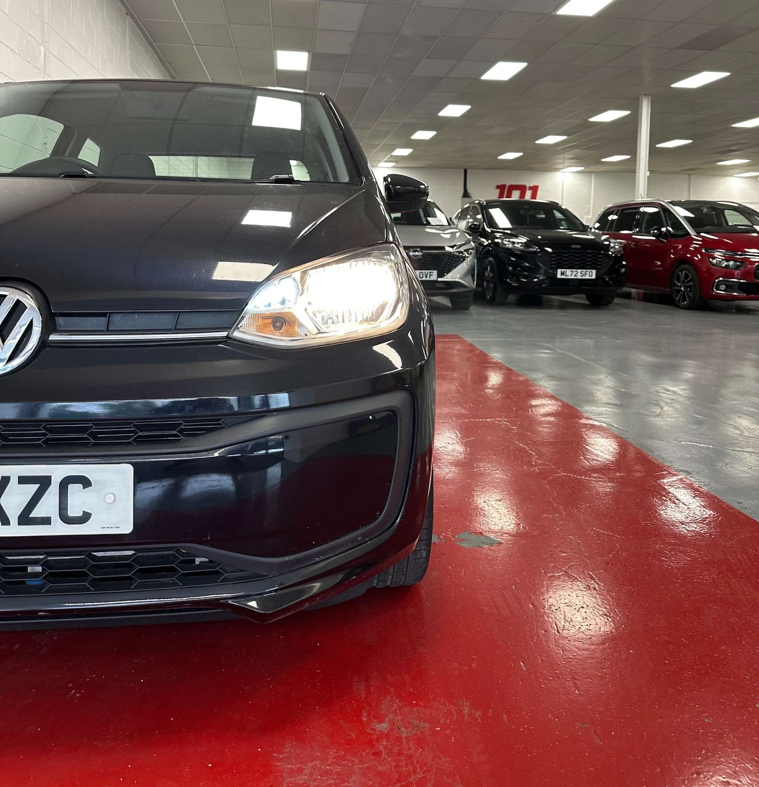 Used Volkswagen up! 2017 for sale - 78106736: Photo 3