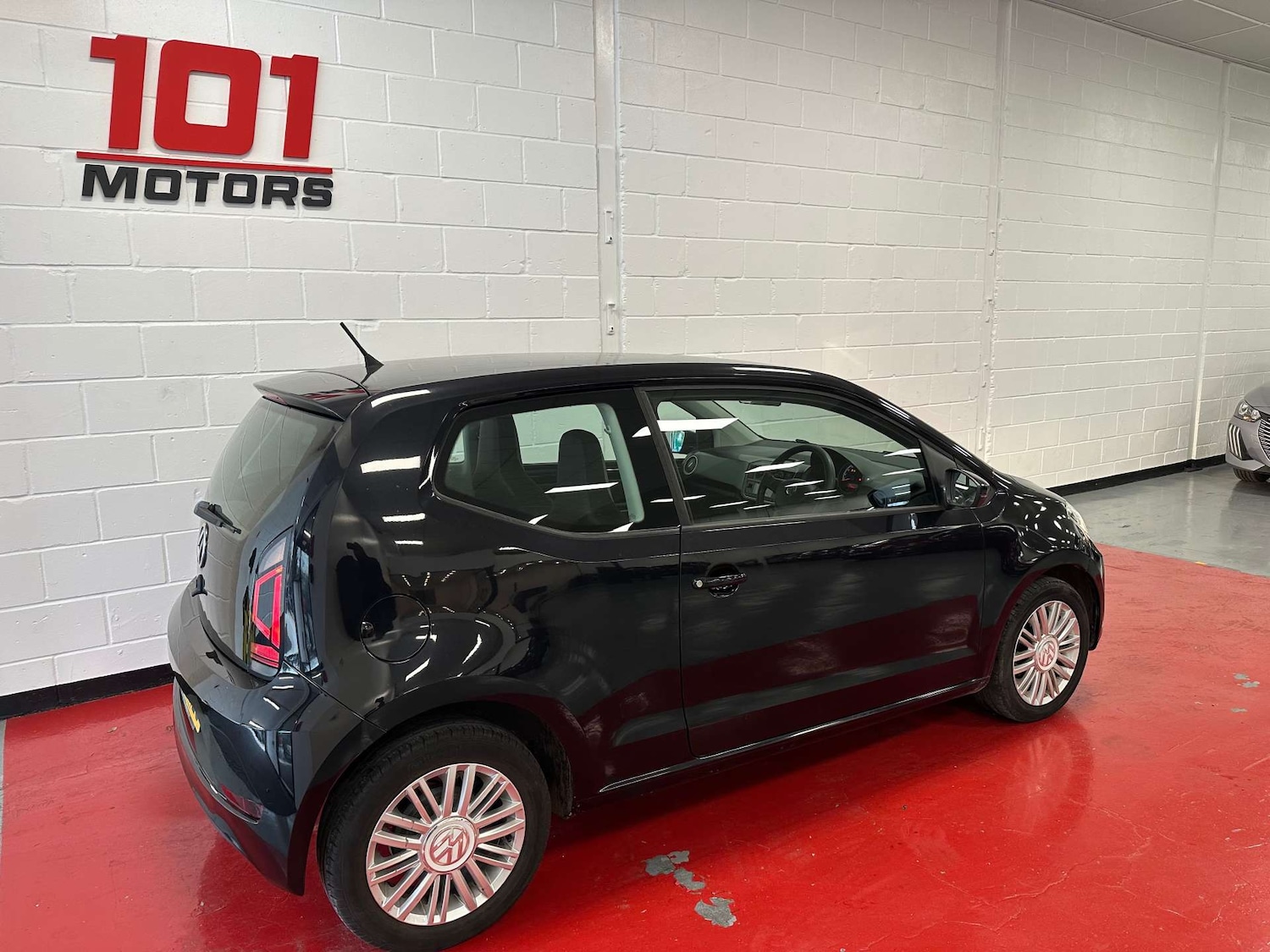 Used Volkswagen up! 2017 for sale - 78106736: Photo 5