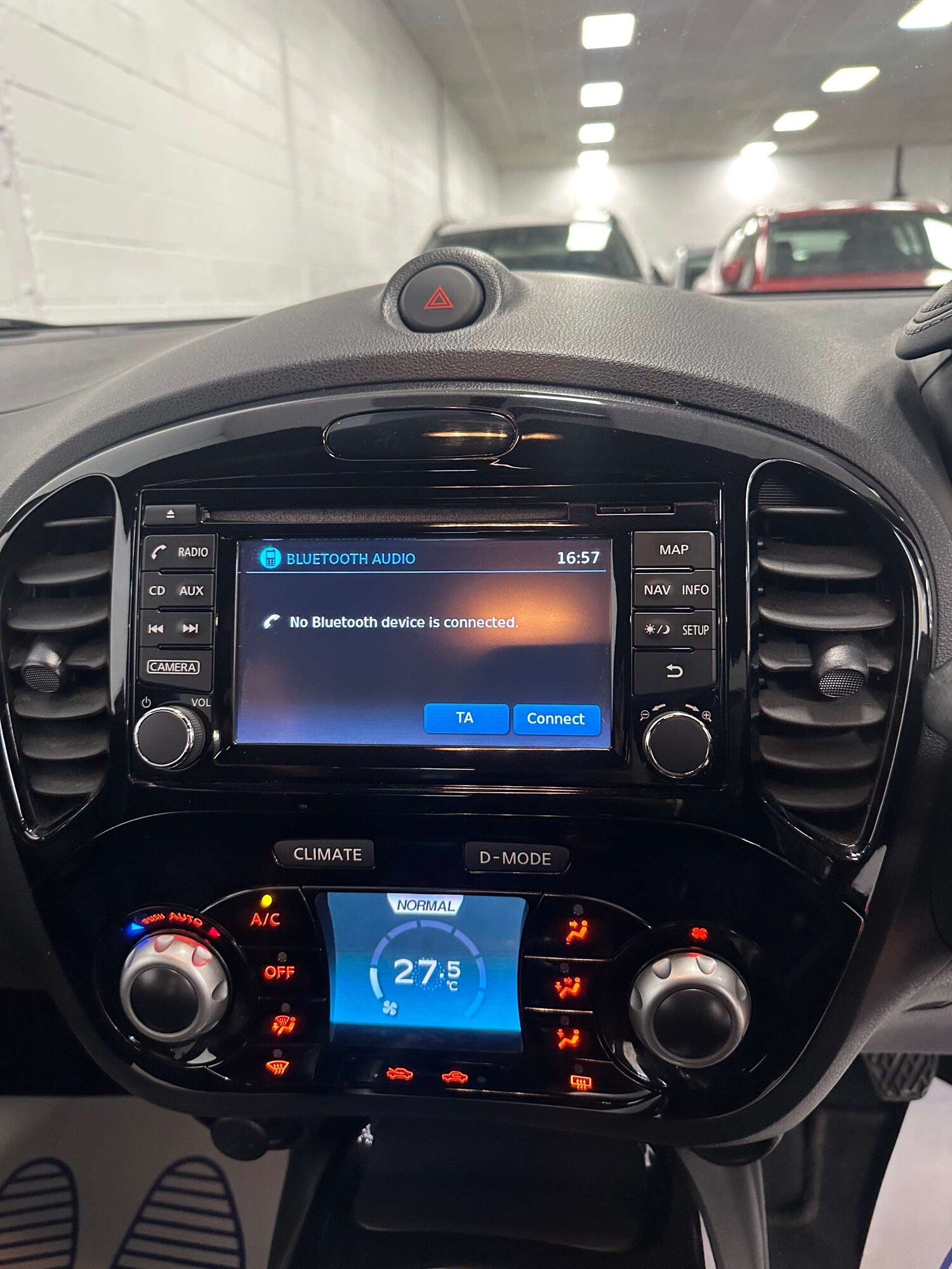 Used Nissan Juke 2015 for sale - 78106747: Photo 20