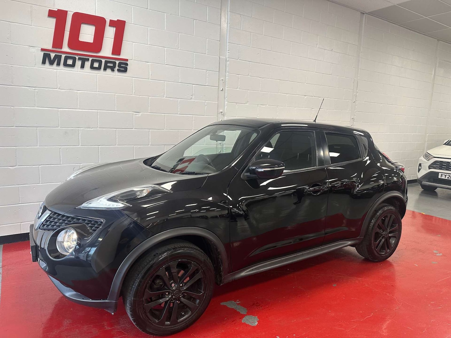 Used Nissan Juke 2015 for sale - 78106747: Photo 4