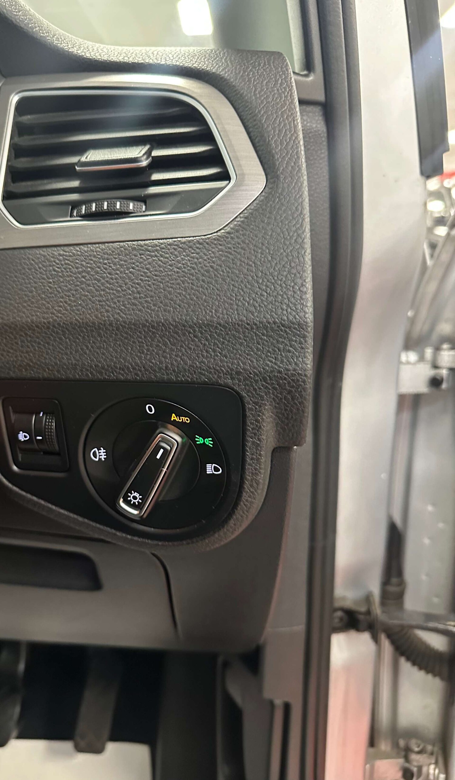 Used Volkswagen Golf SV 2016 for sale - 78106760: Photo 31