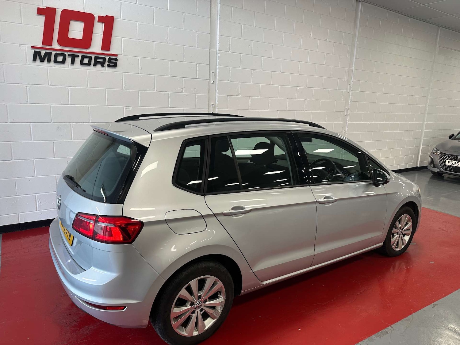 Used Volkswagen Golf SV 2016 for sale - 78106760: Photo 5