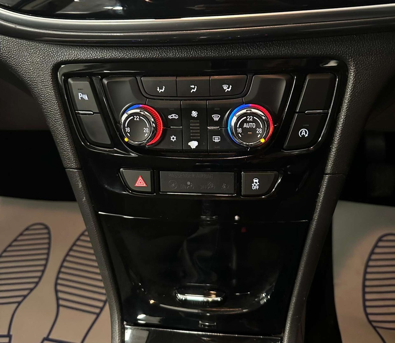 Used Vauxhall Mokka X 2018 for sale - 78106764: Photo 19