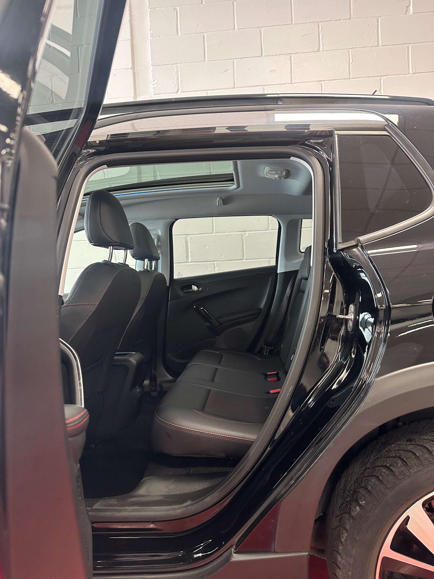 Used Peugeot 2008 2017 for sale - 78106727: Photo 16