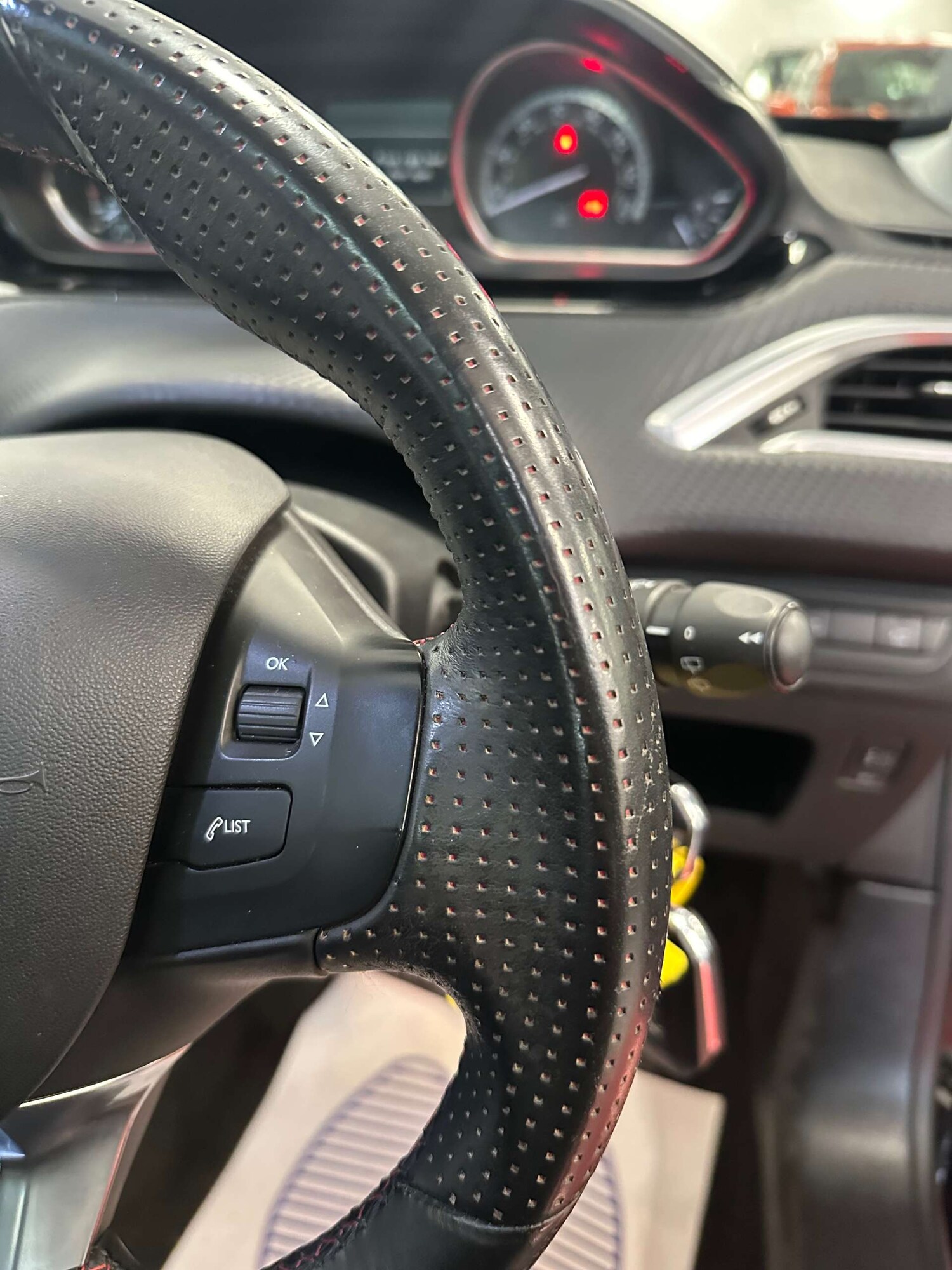 Used Peugeot 2008 2017 for sale - 78106727: Photo 27