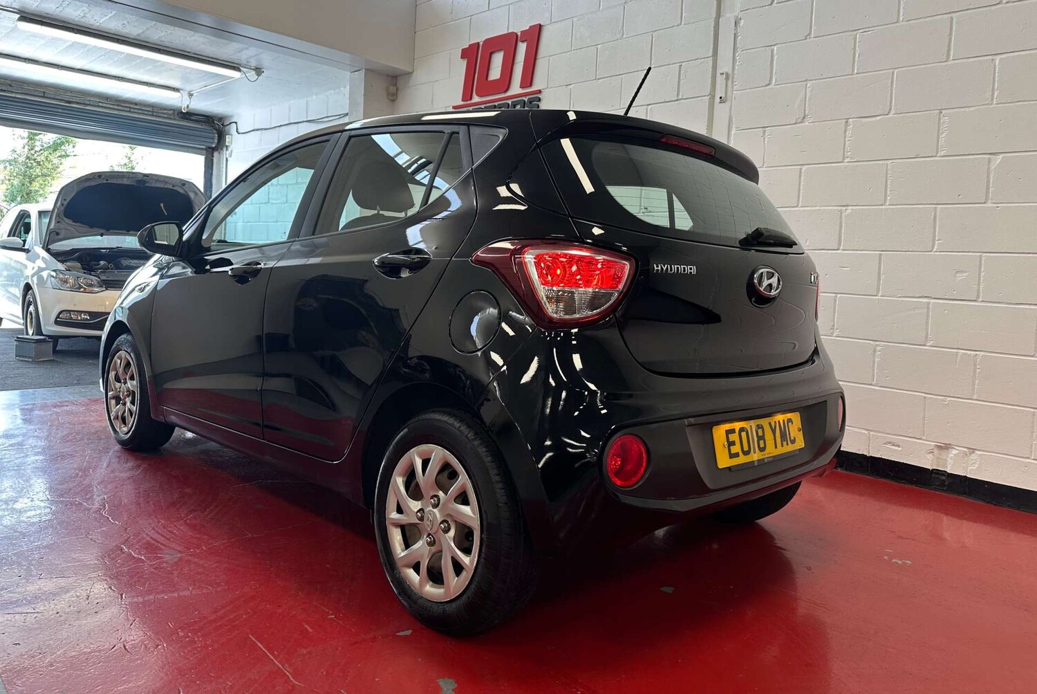 Used Hyundai i10 2018 for sale - 78198757: Photo 7