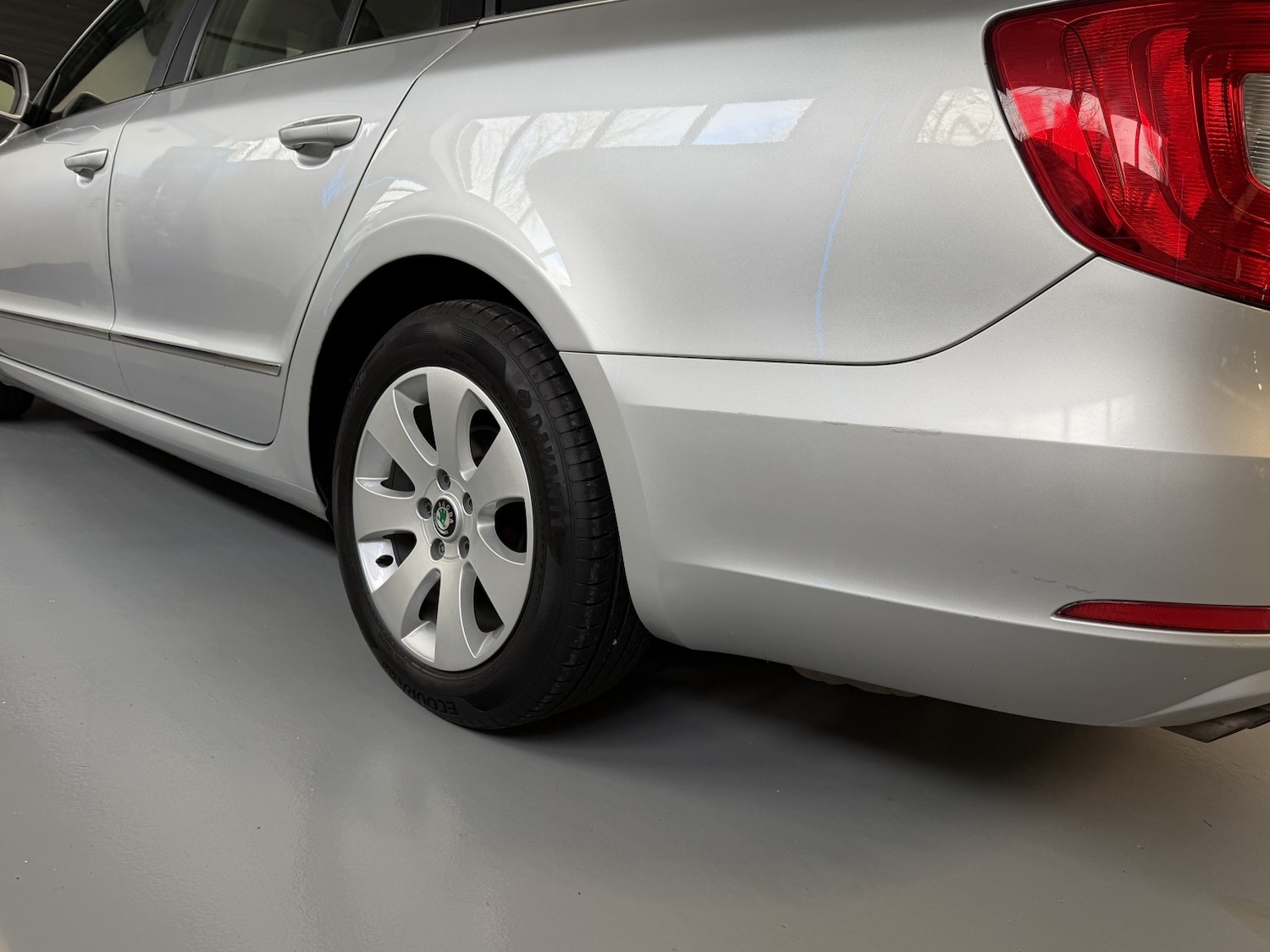 Used Skoda Superb 2011 for sale - 77715048: Photo 16