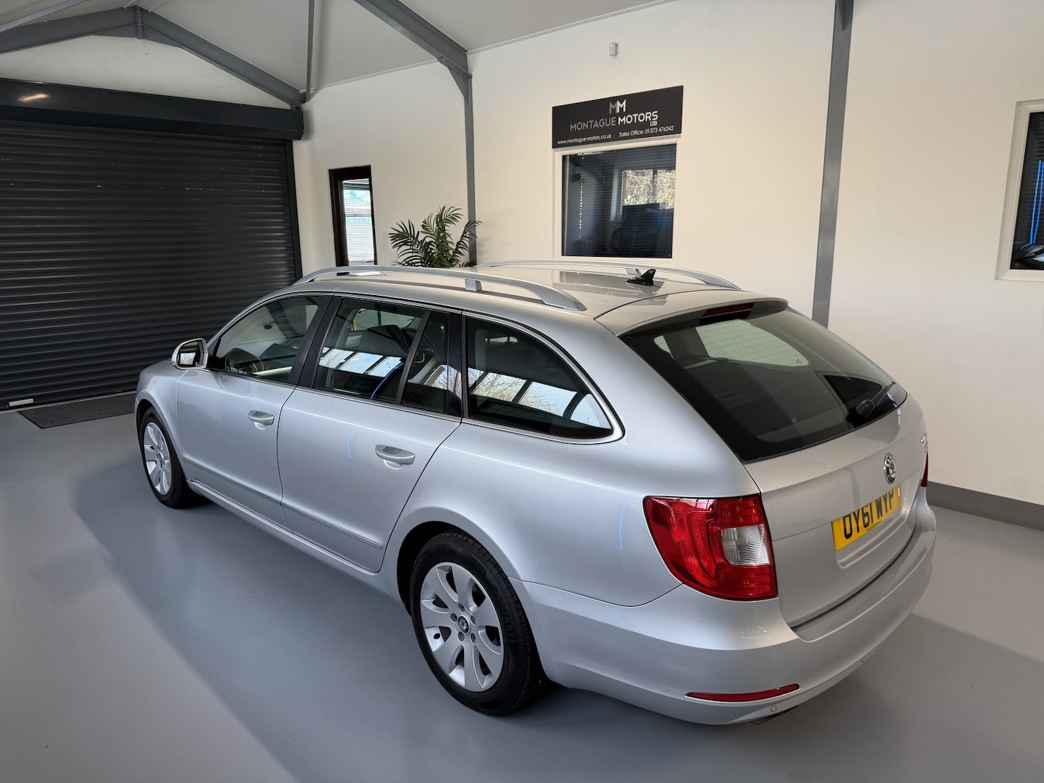 Used Skoda Superb 2011 for sale - 77715048: Photo 3