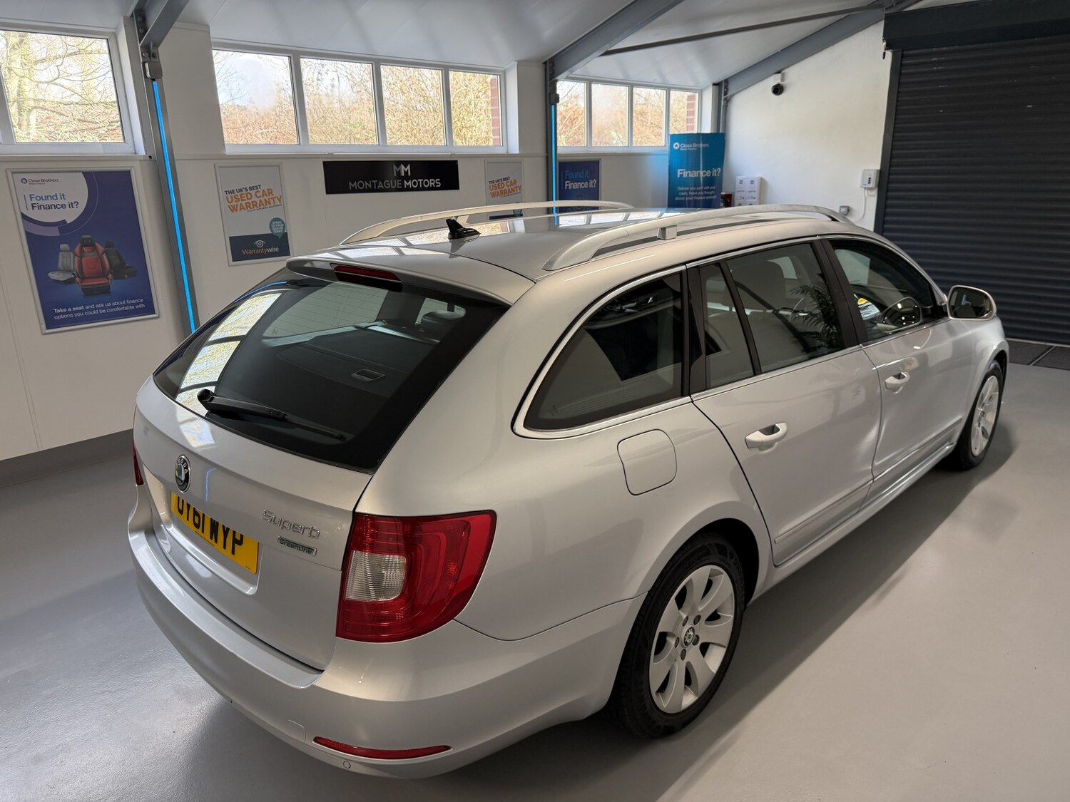 Used Skoda Superb 2011 for sale - 77715048: Photo 6