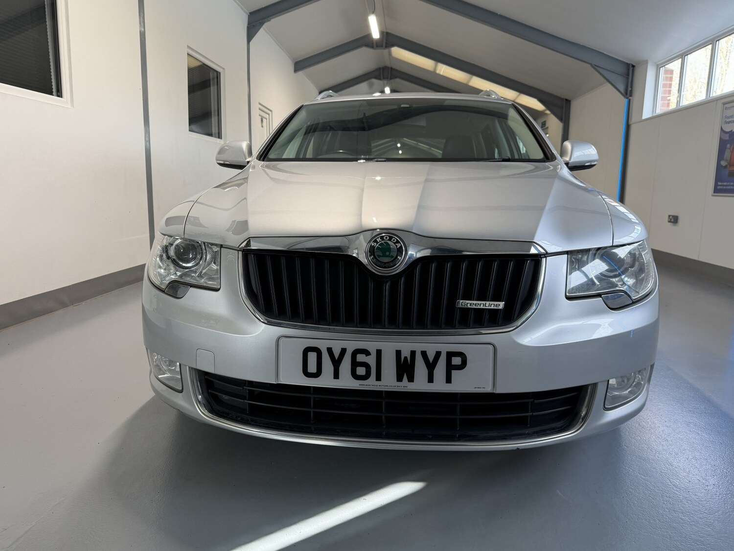 Used Skoda Superb 2011 for sale - 77715048: Photo 8
