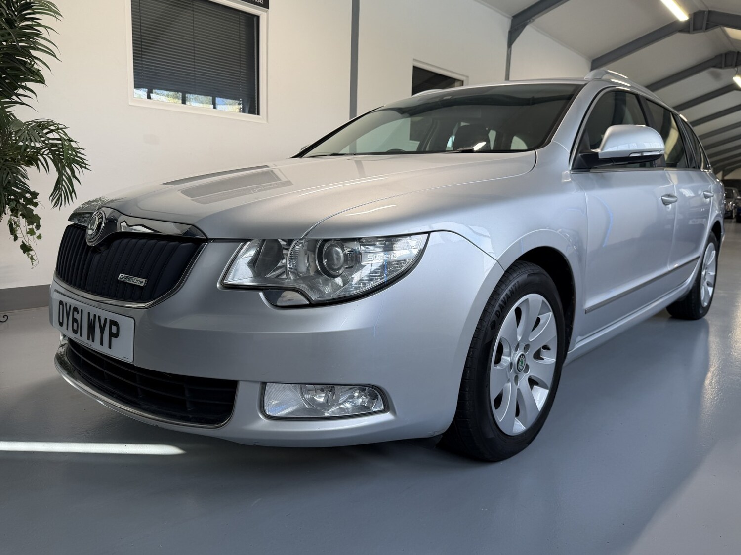 Used Skoda Superb 2011 for sale - 77715048: Photo 9
