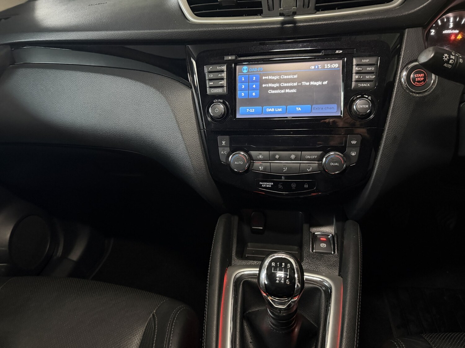 Used Nissan Qashqai 2015 for sale - 76598752: Photo 22