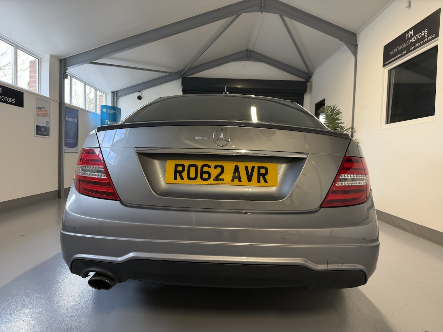 Used Mercedes-Benz C Class 2012 for sale - 77709090: Photo 11