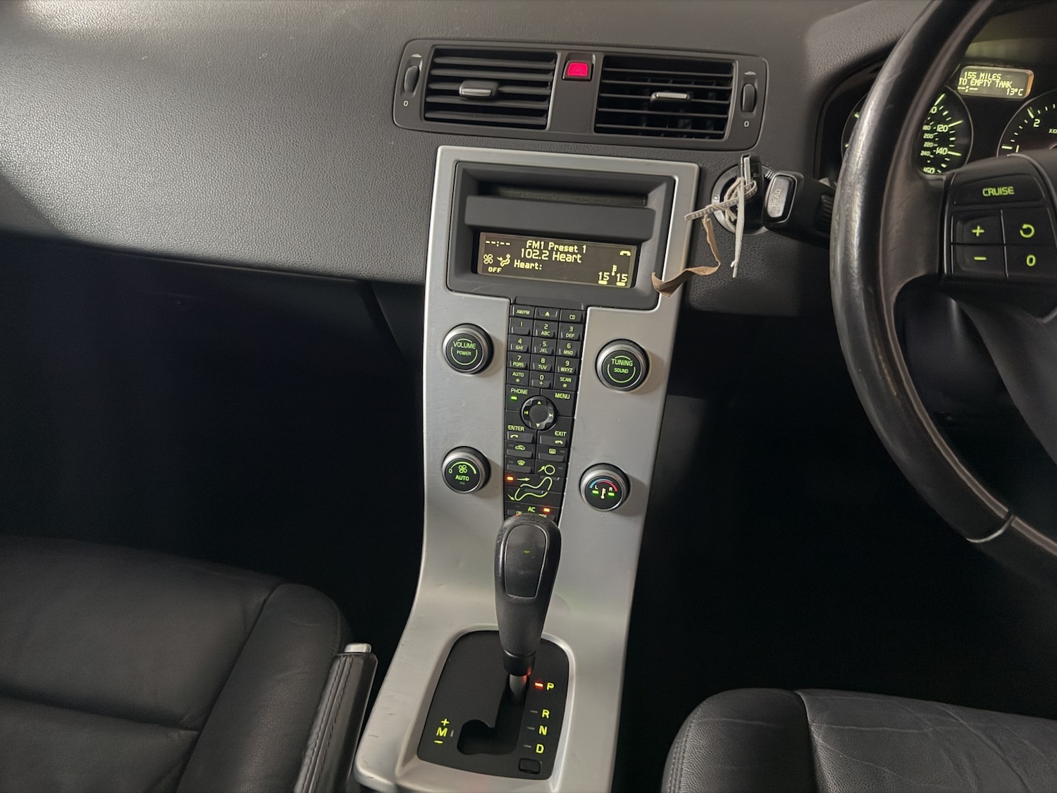 Used Volvo S40 2011 for sale - 76497575: Photo 19